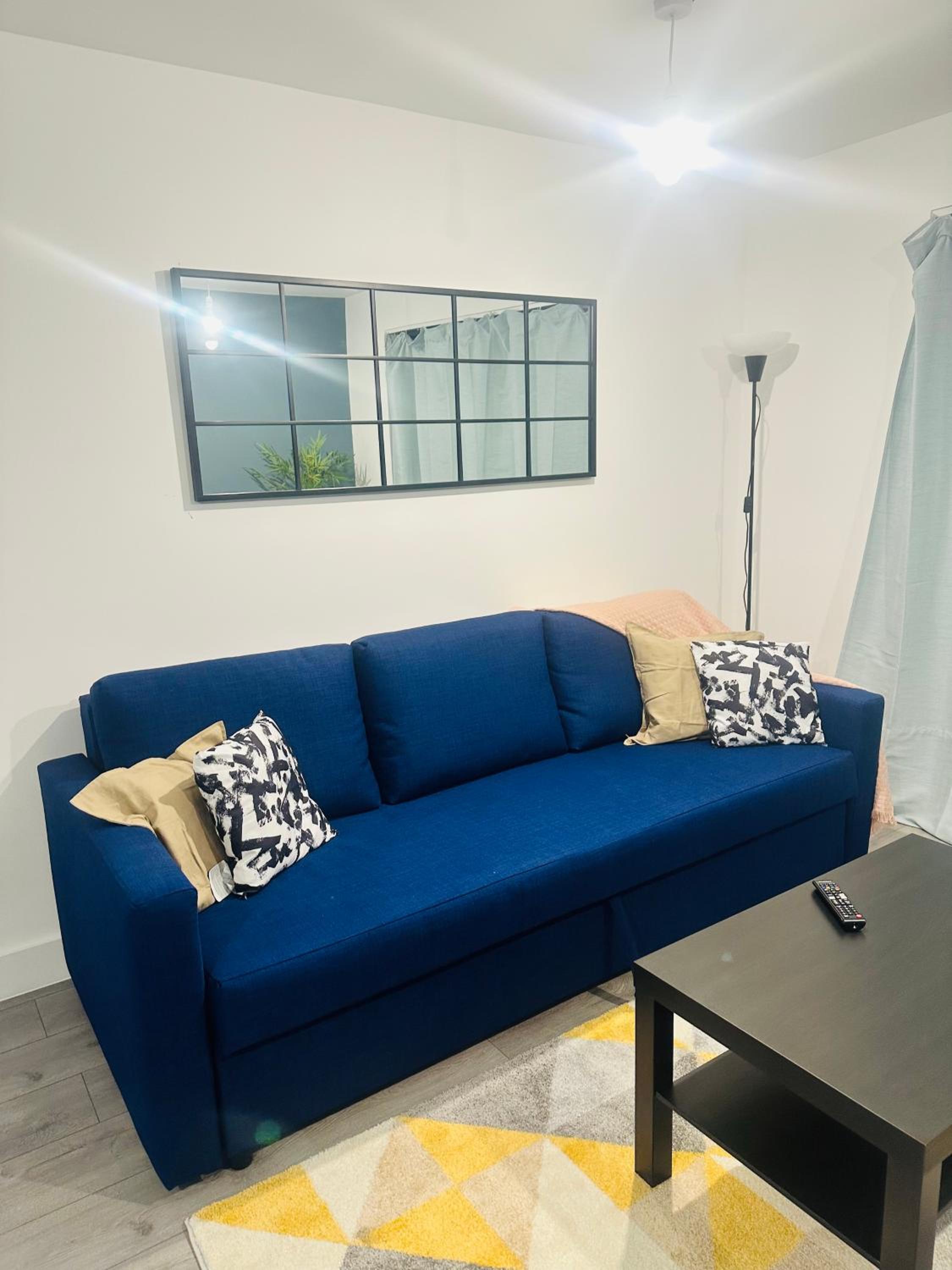 Hemel Apartments - Home Away view 4