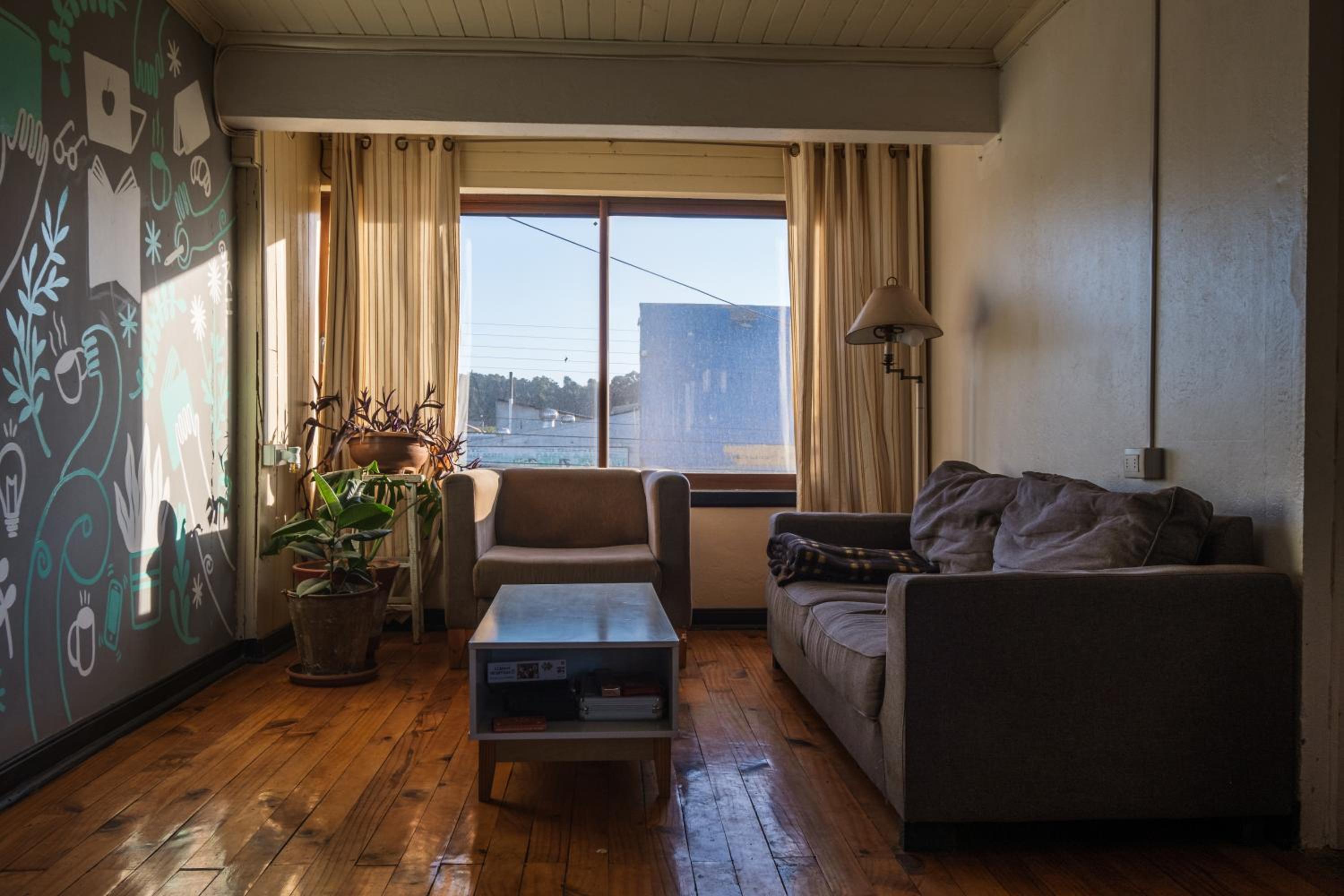 LÖF Hostal