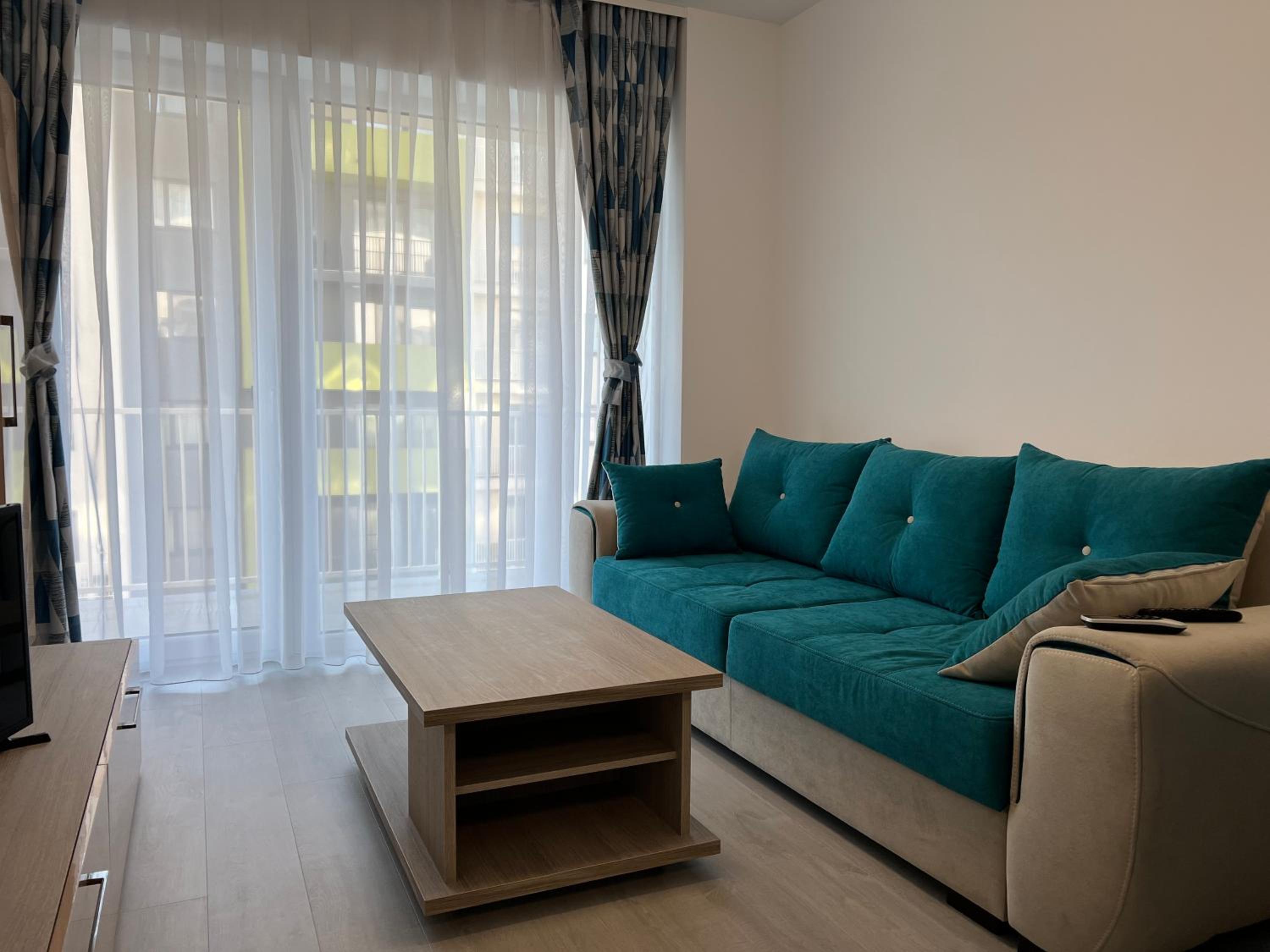 Royal Blue Property view 4