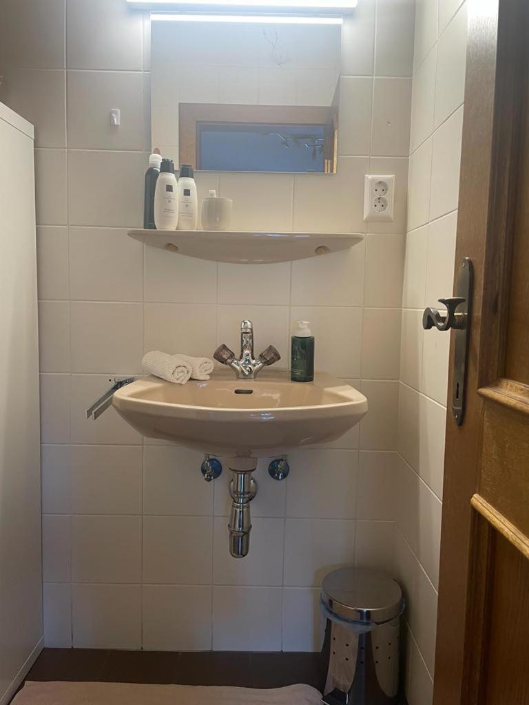 Photo 48