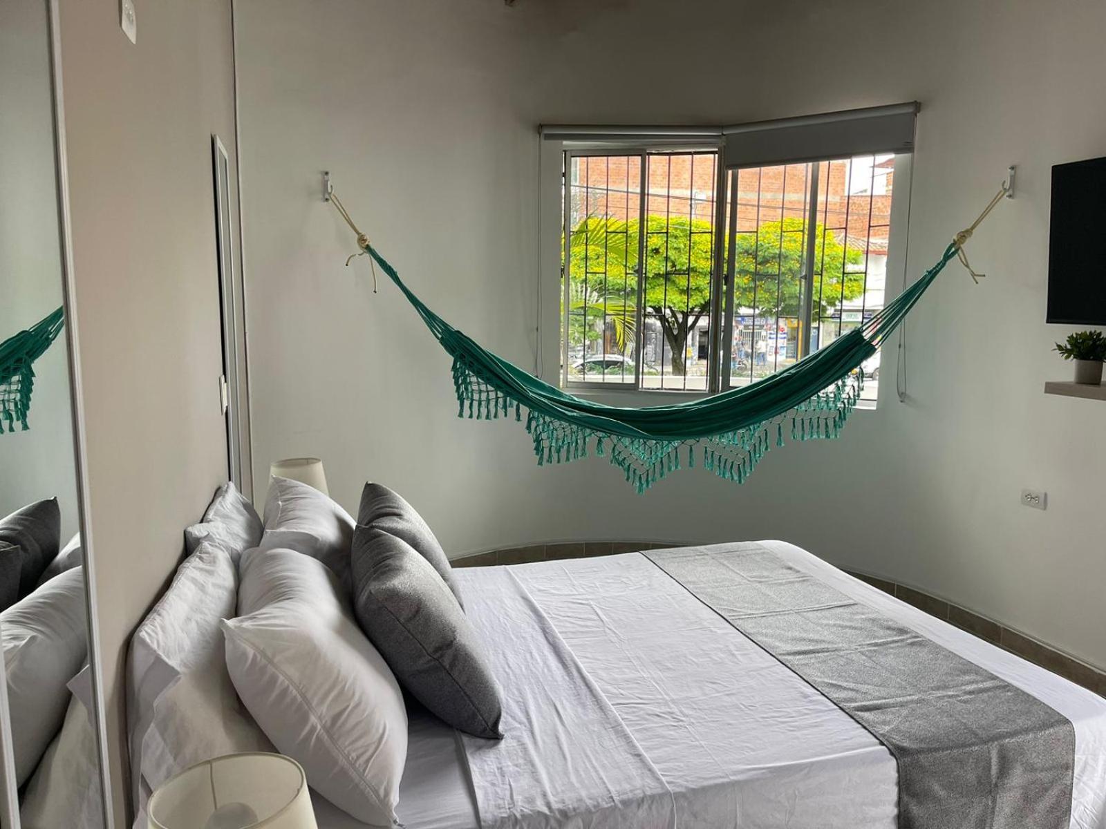 Apartamento con vista a laureles 401