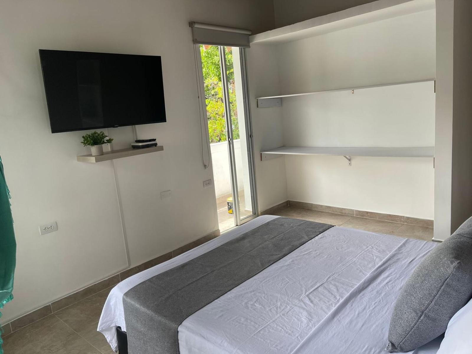 Apartamento con vista a laureles 401