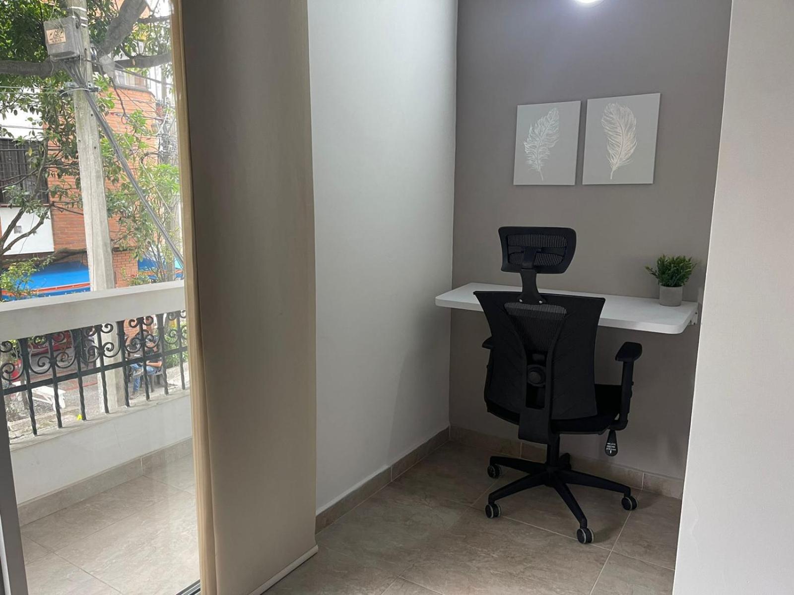 Apartamento con vista a laureles 401