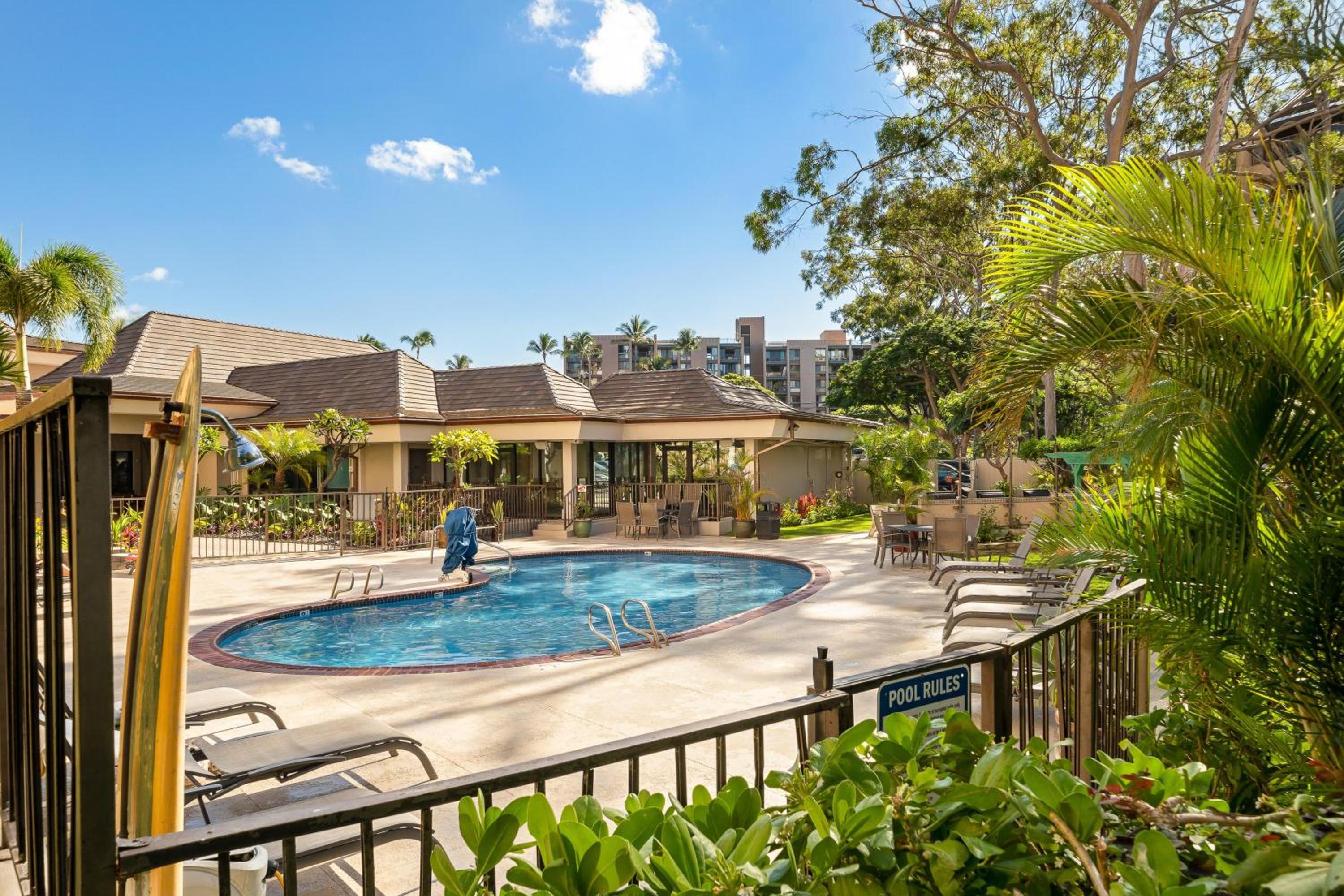Valley Isle 304 · VI 304 Beautifully Decorated OceanFront Condo