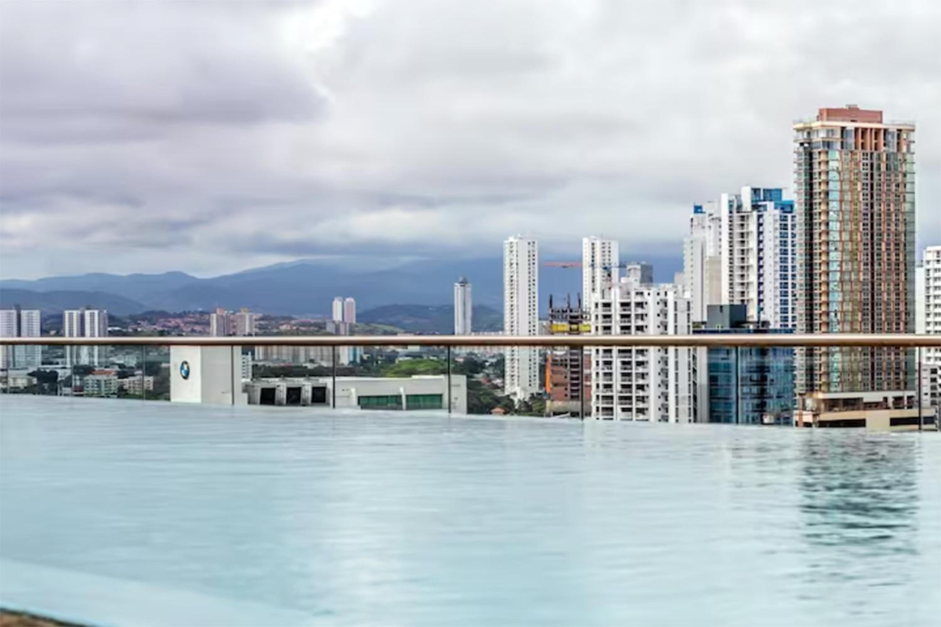 Splendid Apartment City Center - PH Quartier Atlapa