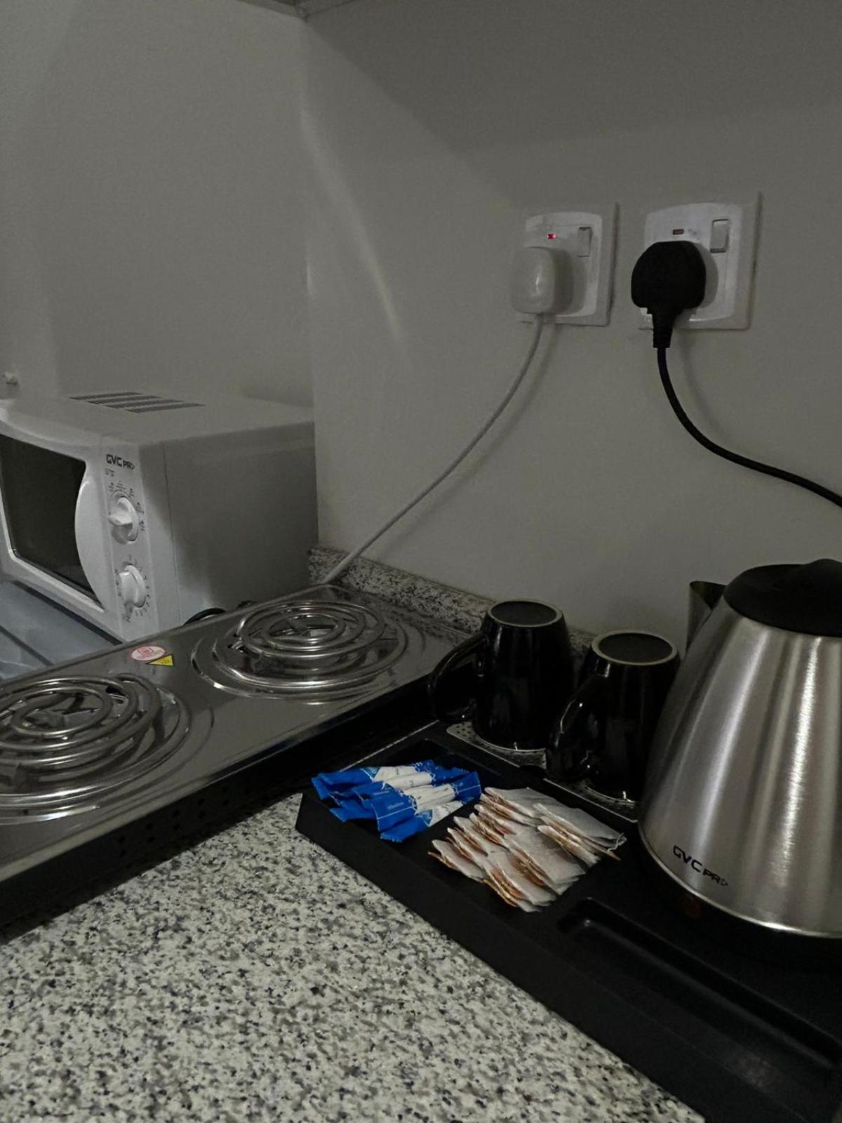 Apartment 1 bedroom with self entry