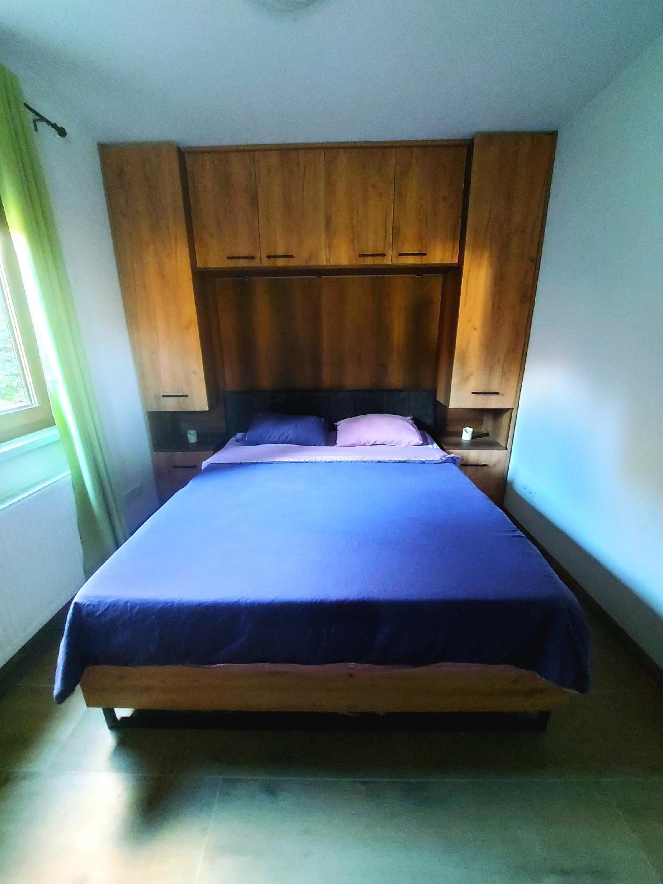 Vikendica Tuzla, Dolina mira