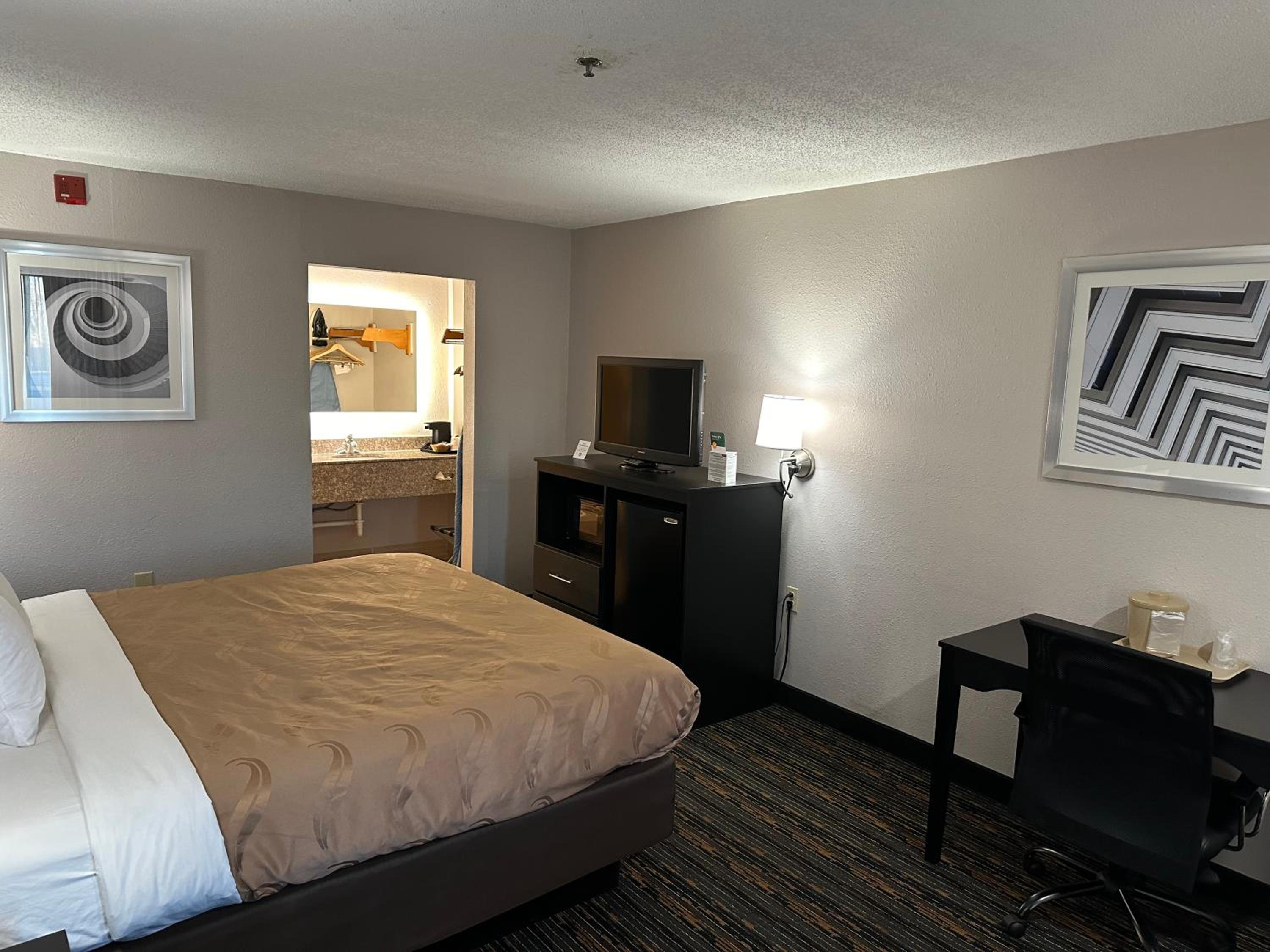 Quality Inn - Property Image 21