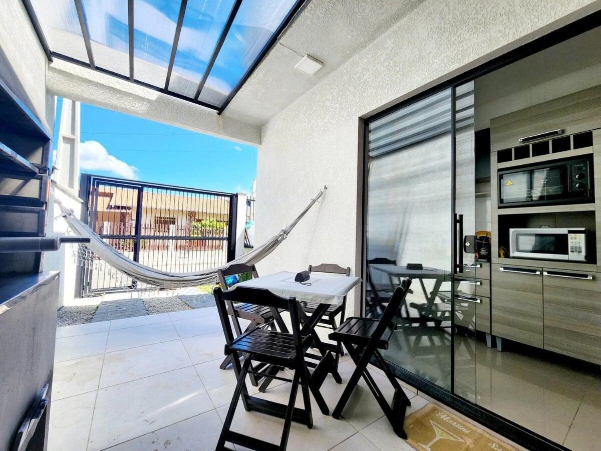 Linda casa à 700 m da praia em Balneário Piçarras