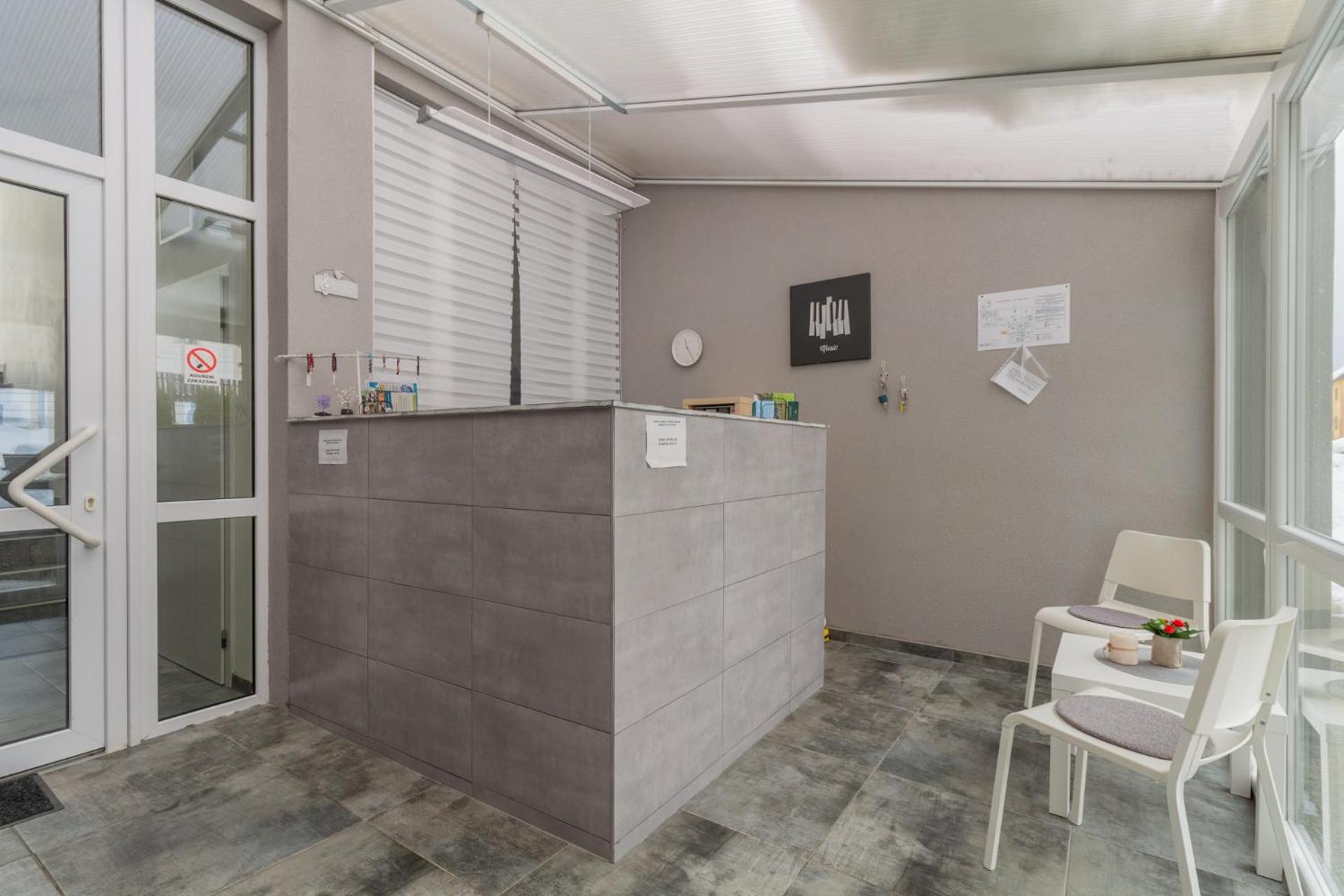 LIPNO Moss Apartment
