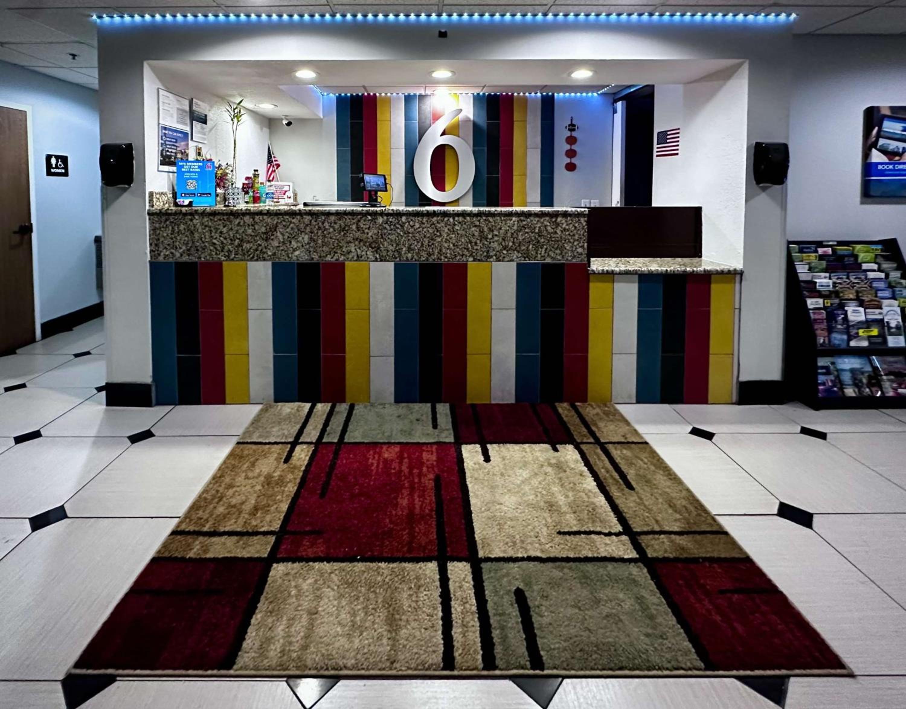 Pine Bluff Vacations - Motel 6-Pine Bluff, AR - Property Image 11