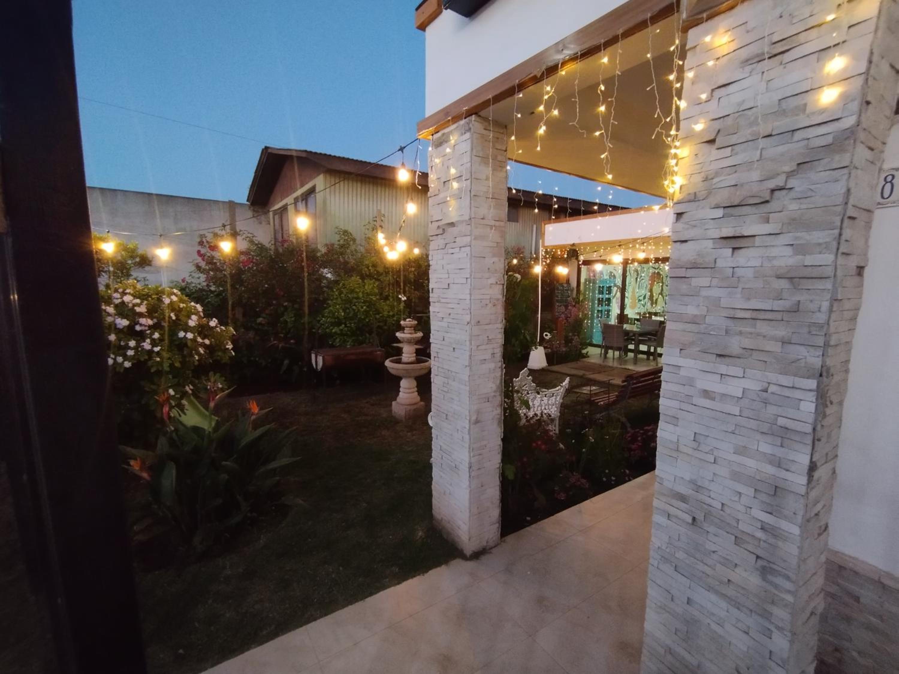 HOSTAL LA MODERNA