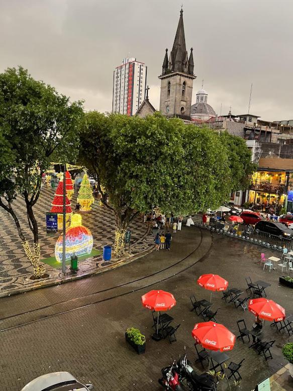 Hospedagem Residencial na Frente do Teatro Amazonas