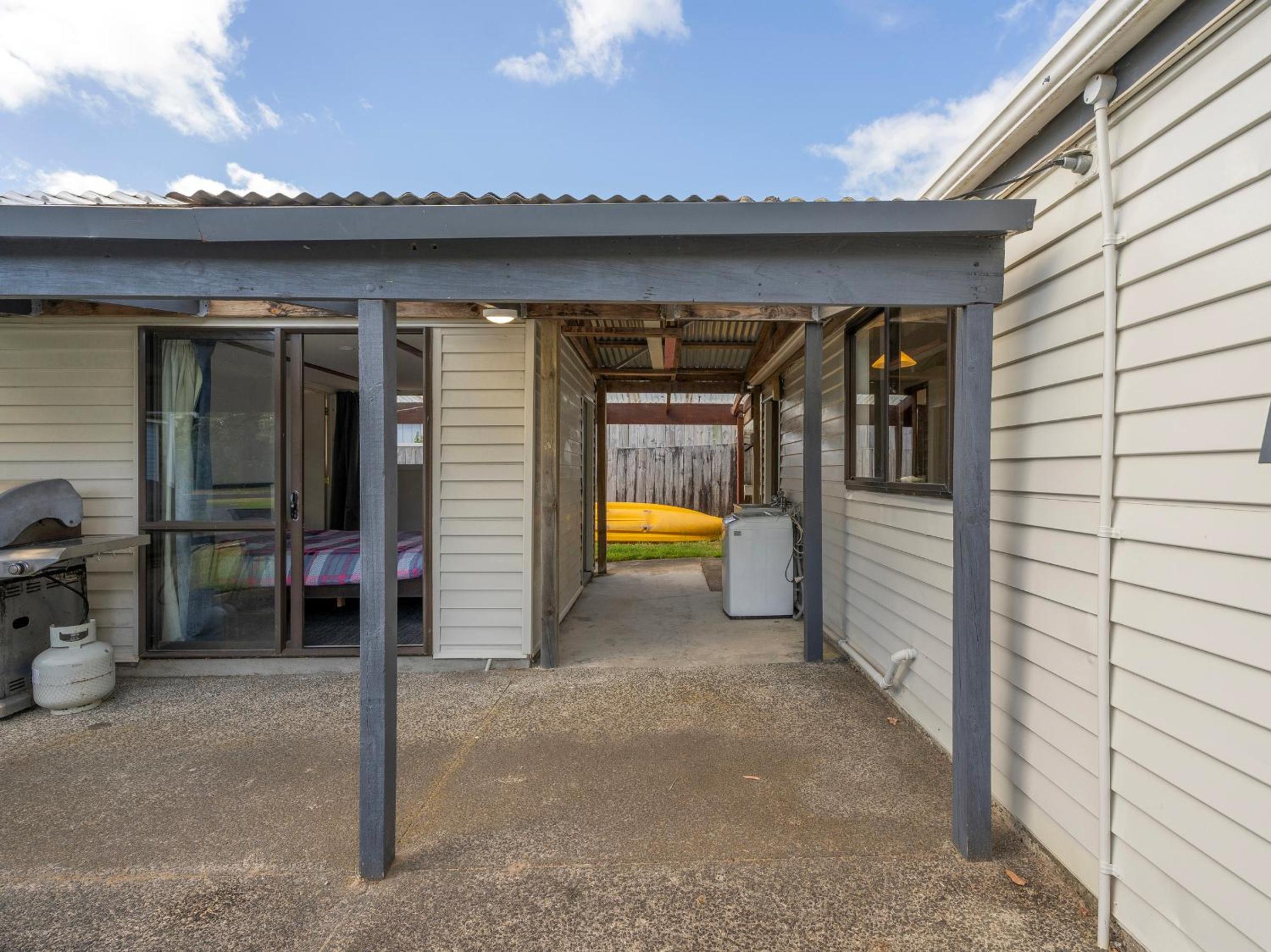 Barefoot Daze - Matarangi Holiday Home