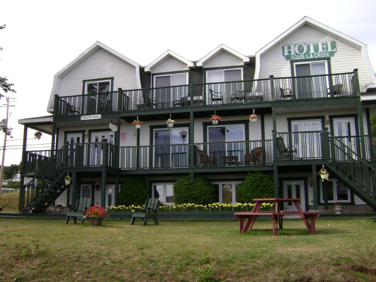 hotel building