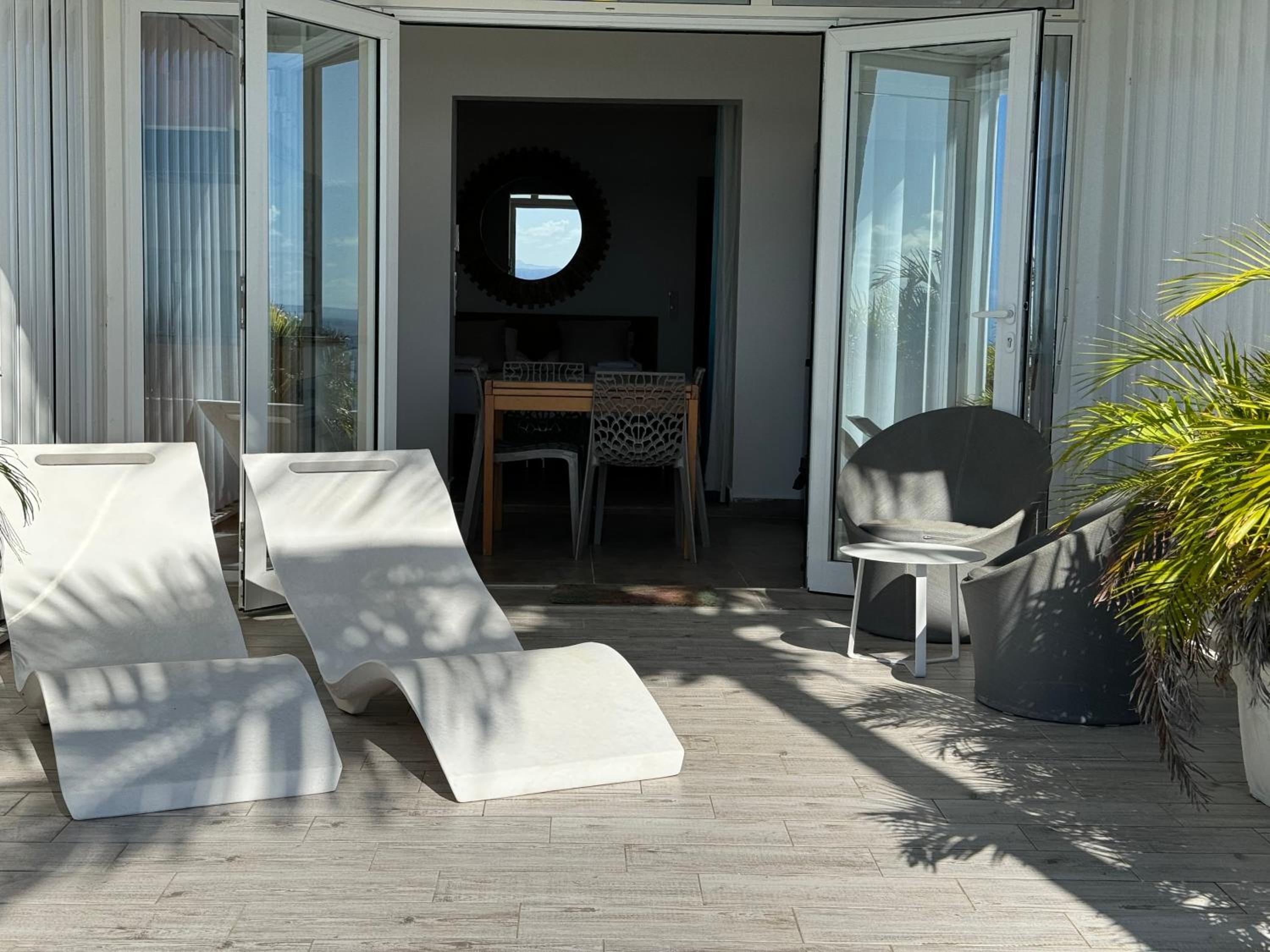 Moana Lodge view 2