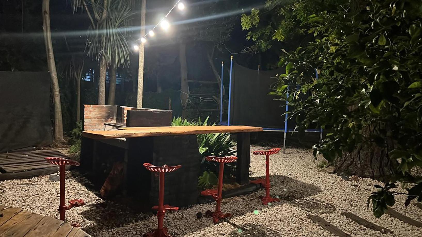 Cabaña en el Bosque Peralta Ramos, Mar del Plata, 4/5 huespedes.