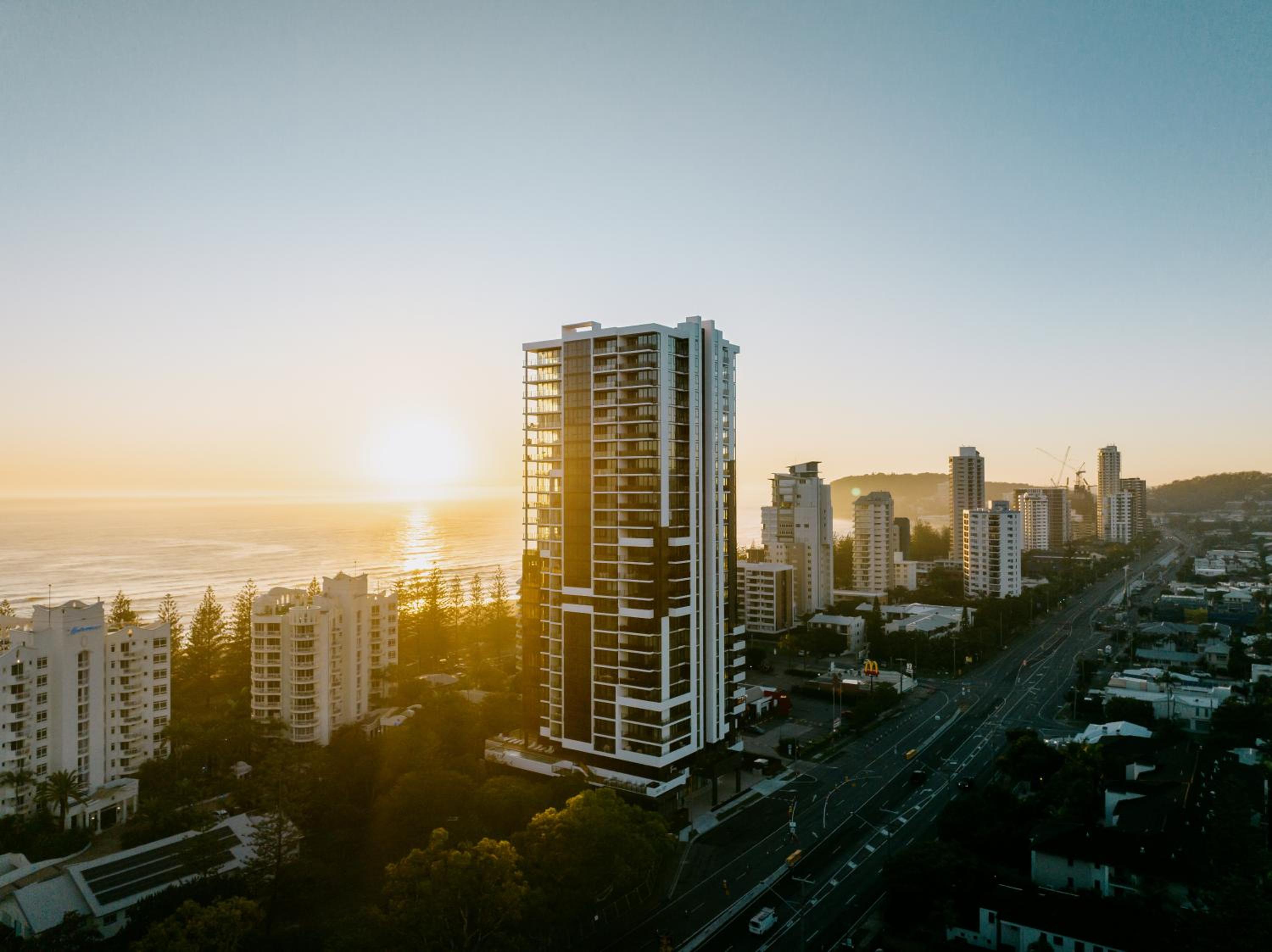 Sandbar Burleigh - Official