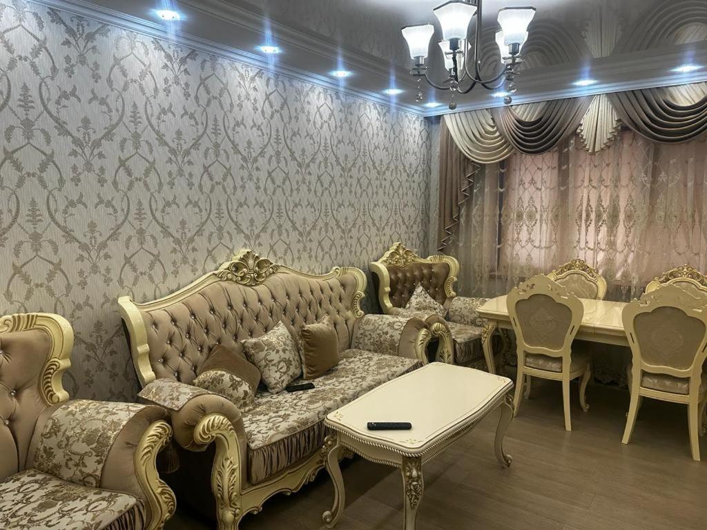 Rose villa home