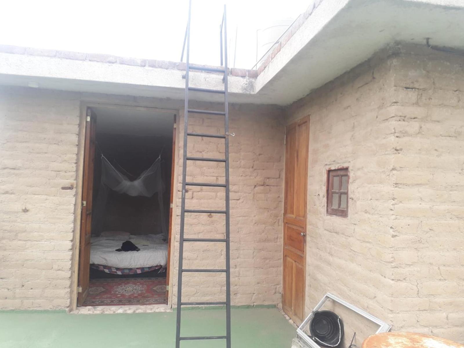 Casa de adobe Cuesta blanca