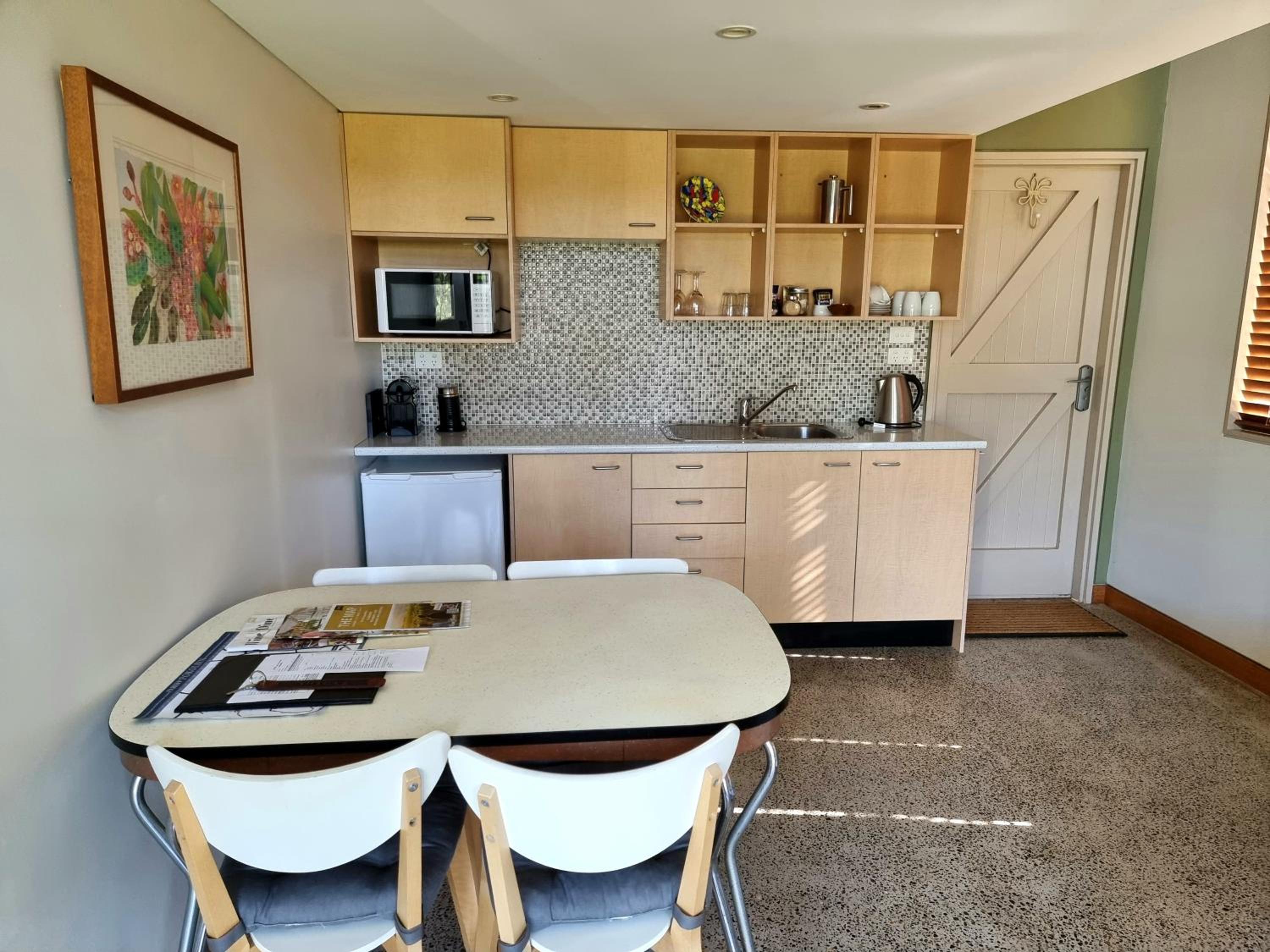 Elfin Hill Vineyard Accommodation