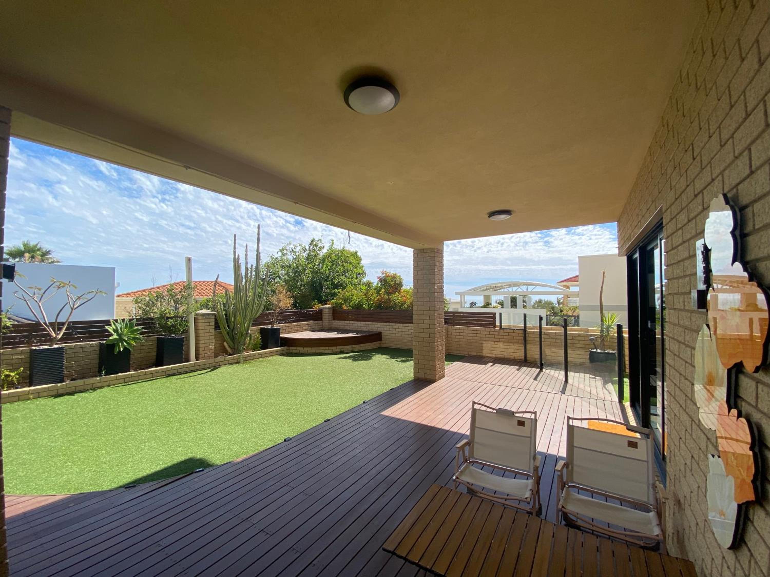 Sunny Ocean View Retreat