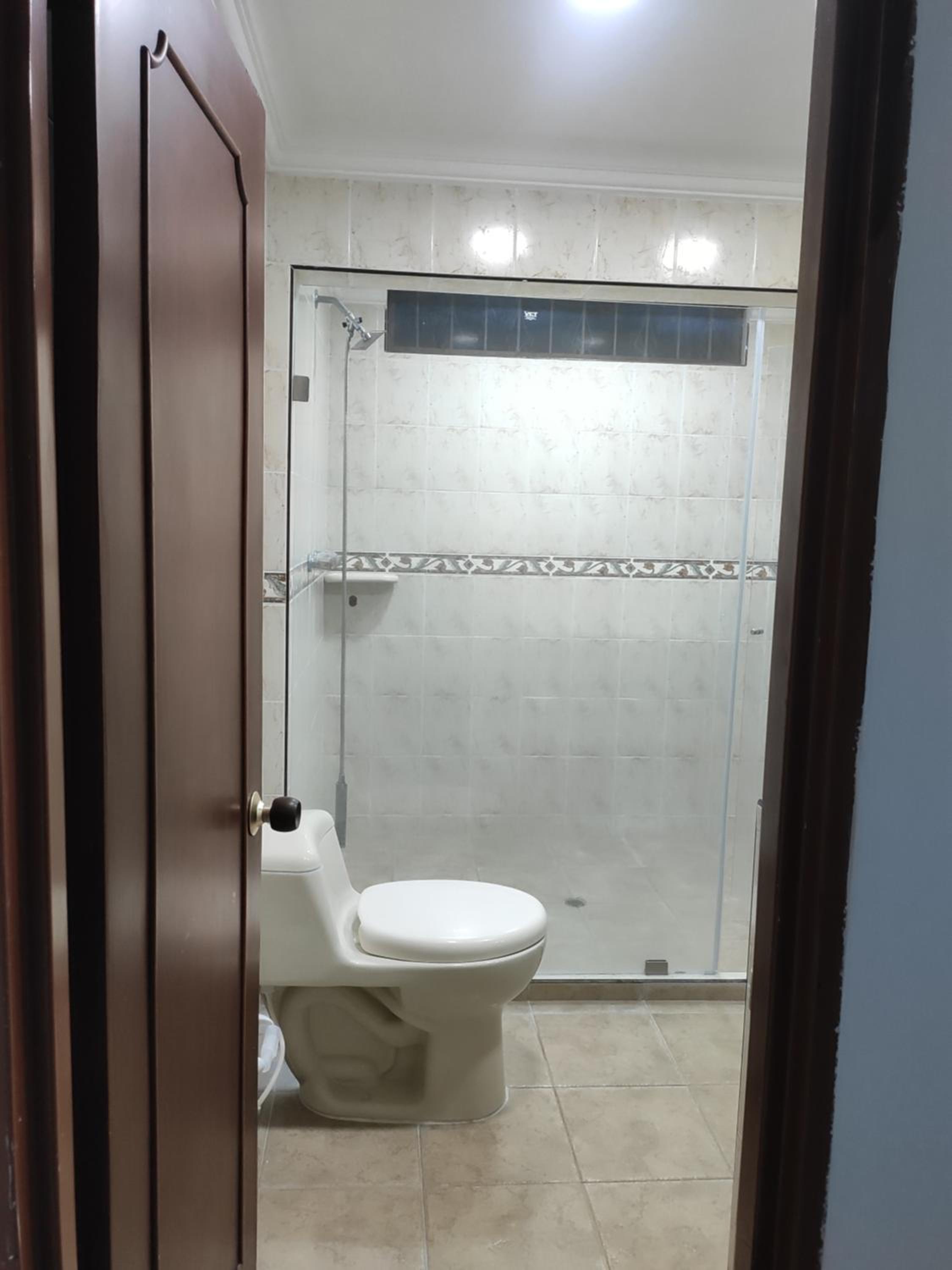 Apartamento, Casa en Buga
