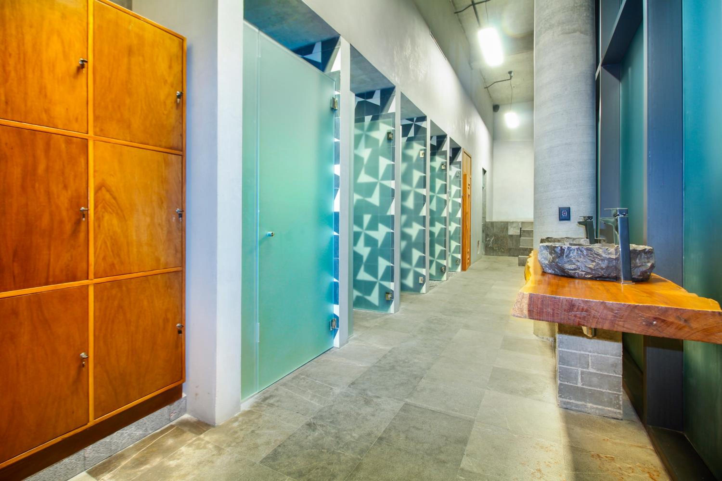 All in one (Cenote-Gym-Rooftop-Pools)luxury condo view 5