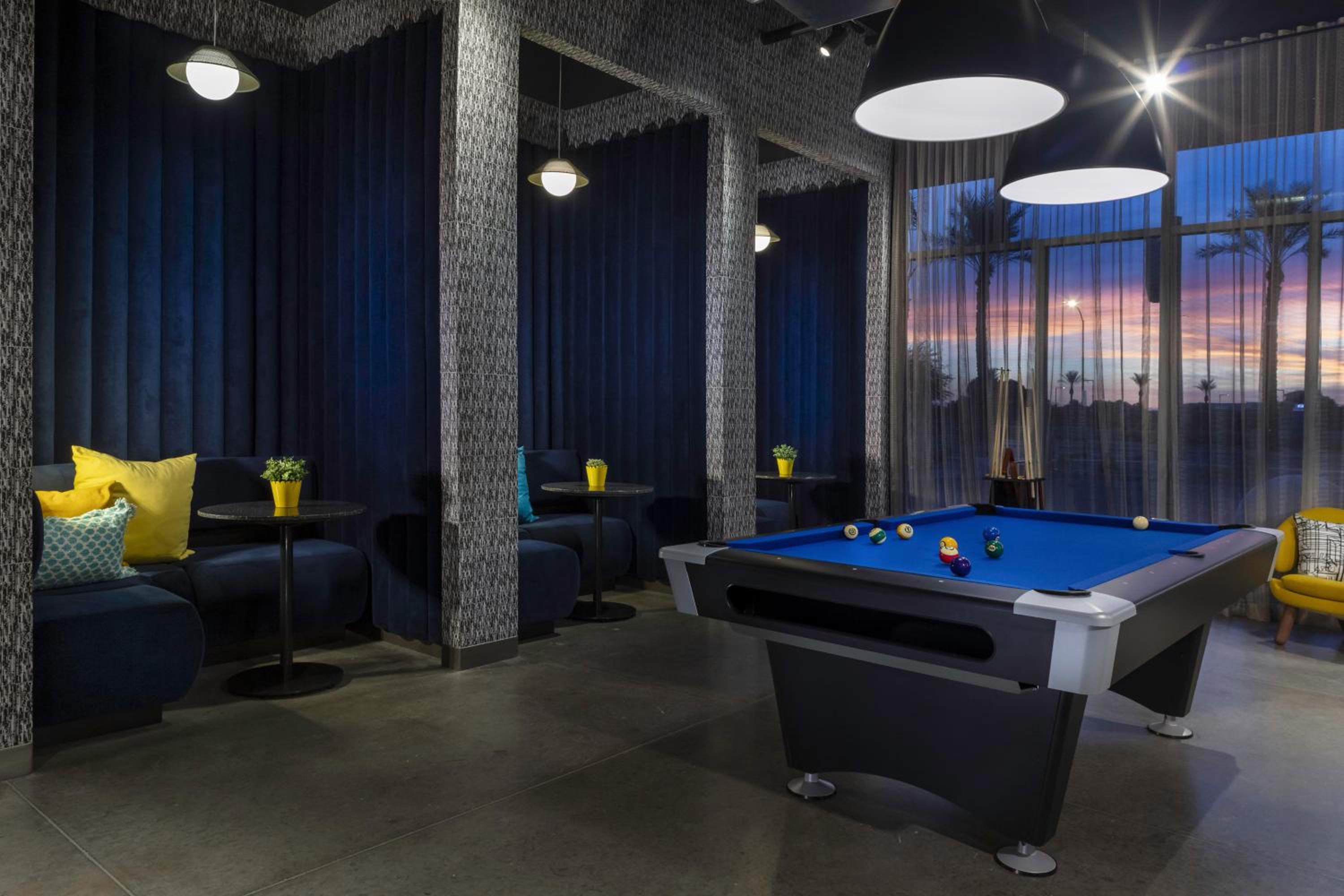 Phoenix Vacations - Aloft Glendale at Westgate - Property Image 2