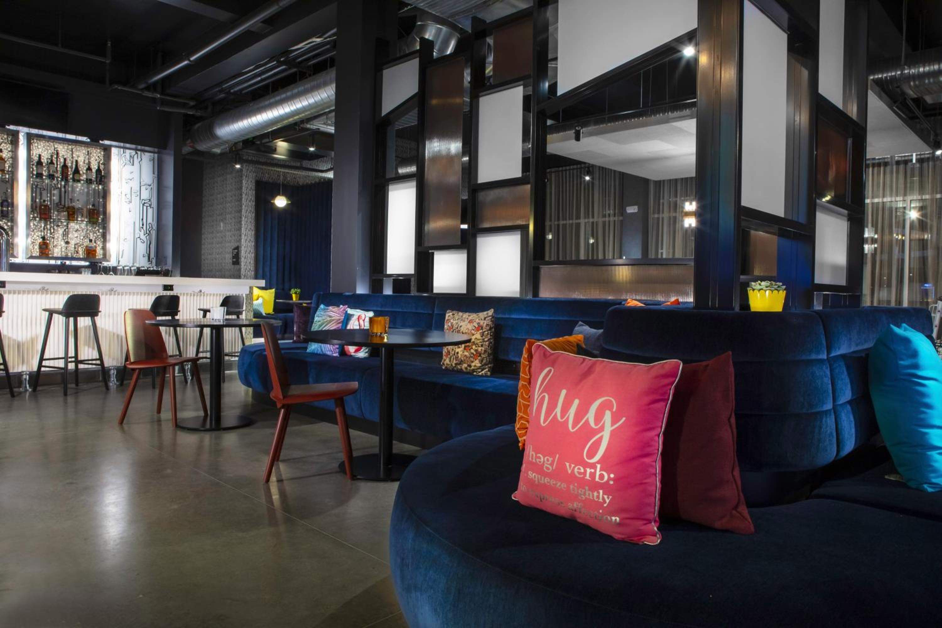 Phoenix Vacations - Aloft Glendale at Westgate - Property Image 3