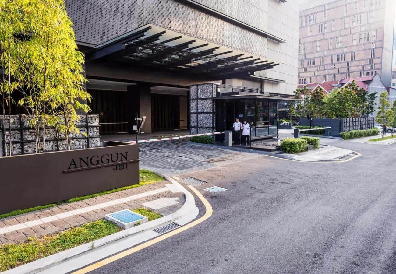 Anggun Residences KLCC by LuxLofts