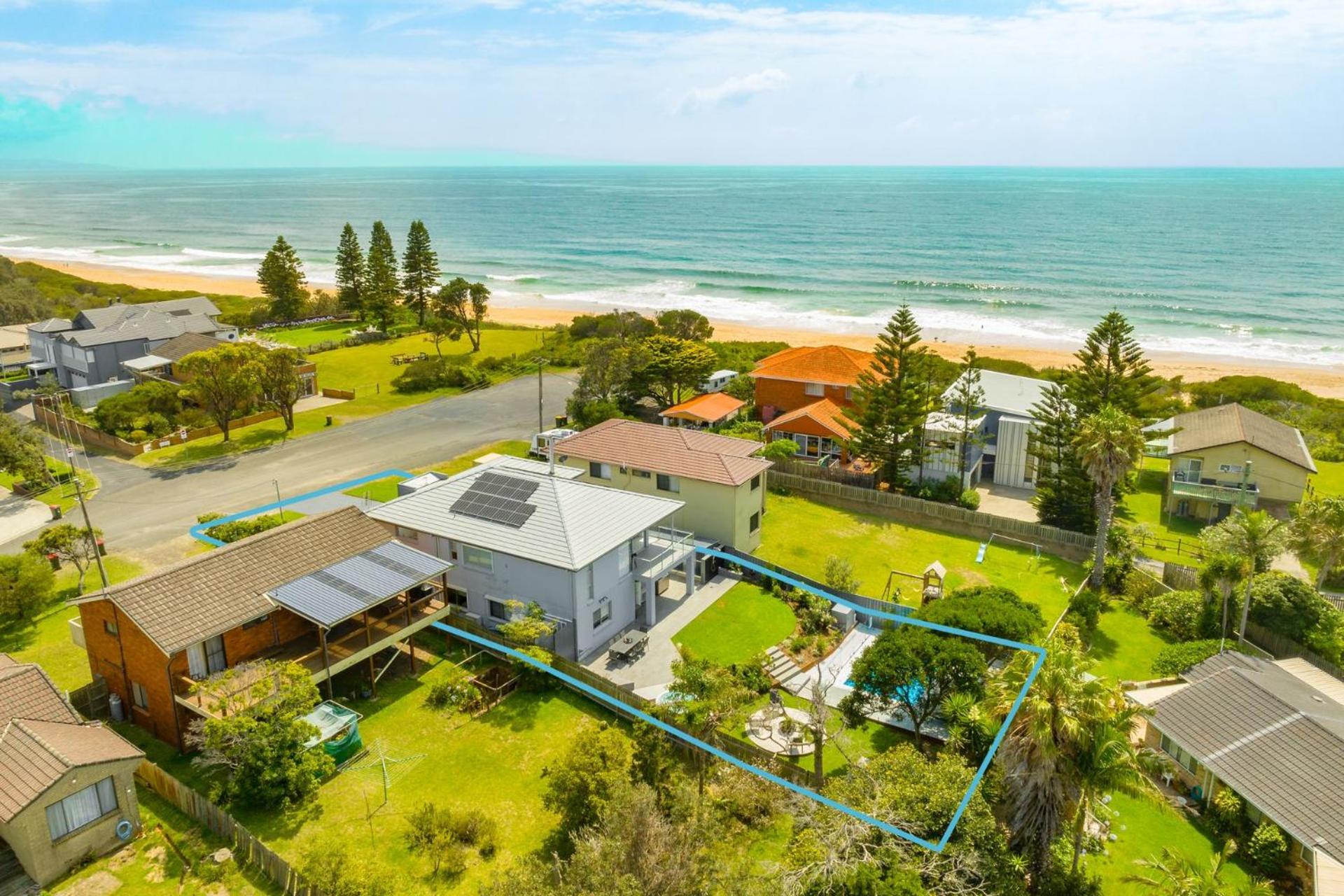 Sea La Vie - Pet Friendly with Fireplace and Swimming Pool & Spa