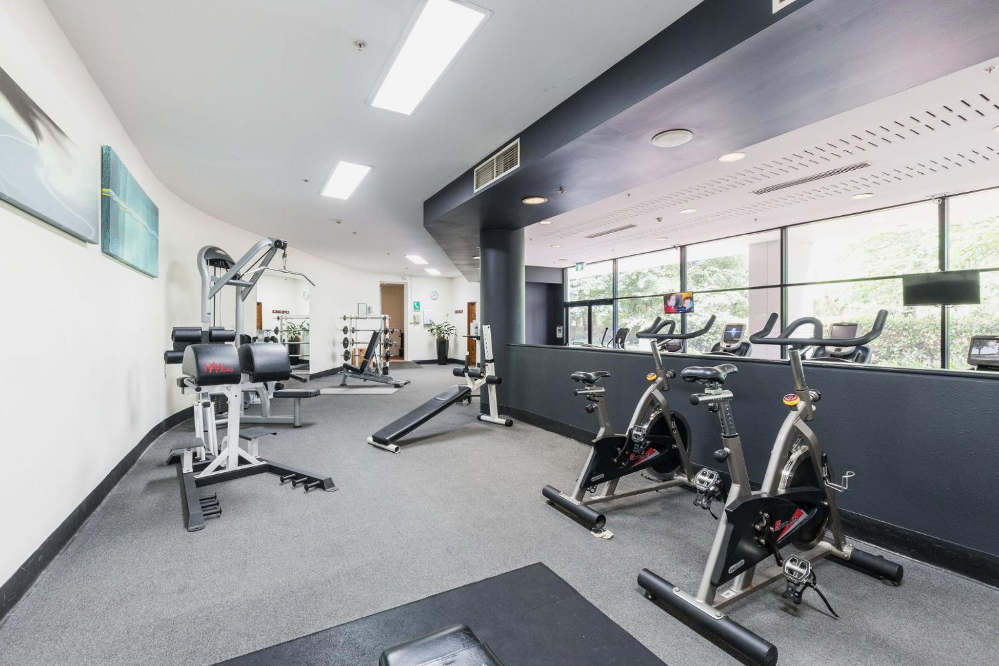 Canberra Vacations - Crowne Plaza Canberra, an IHG Hotel - Property Image 5