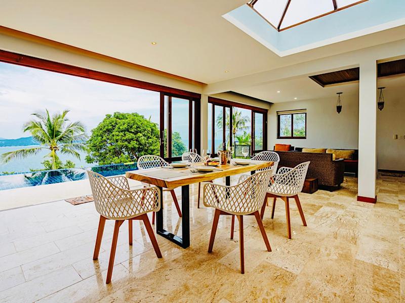 Sandalwood Luxury Villa Resort