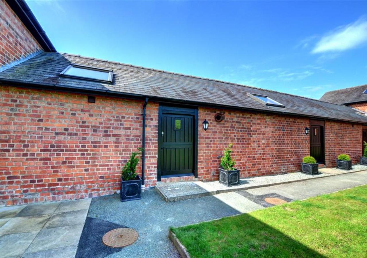 1 Bed in Llandinam oc-waa376