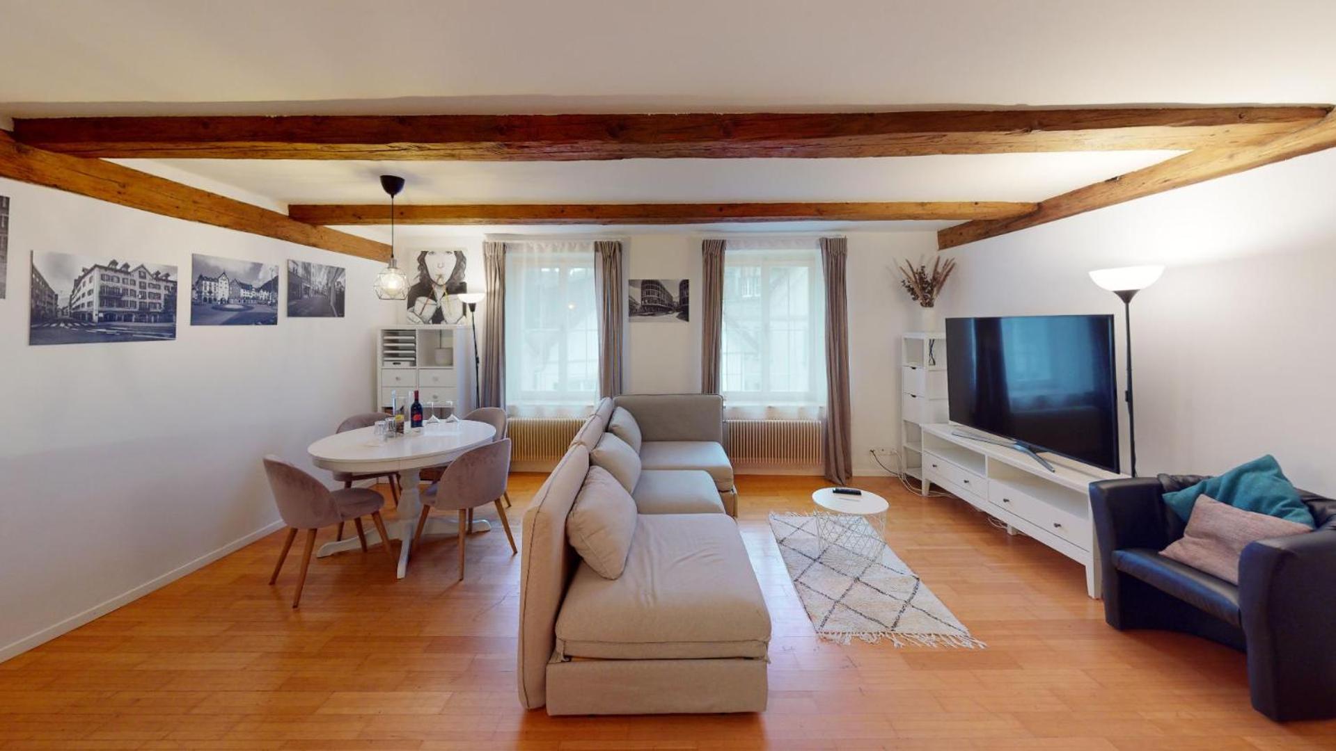 Charmante zentrale 2.5 Zimmer Maisonette Wohnung view 5