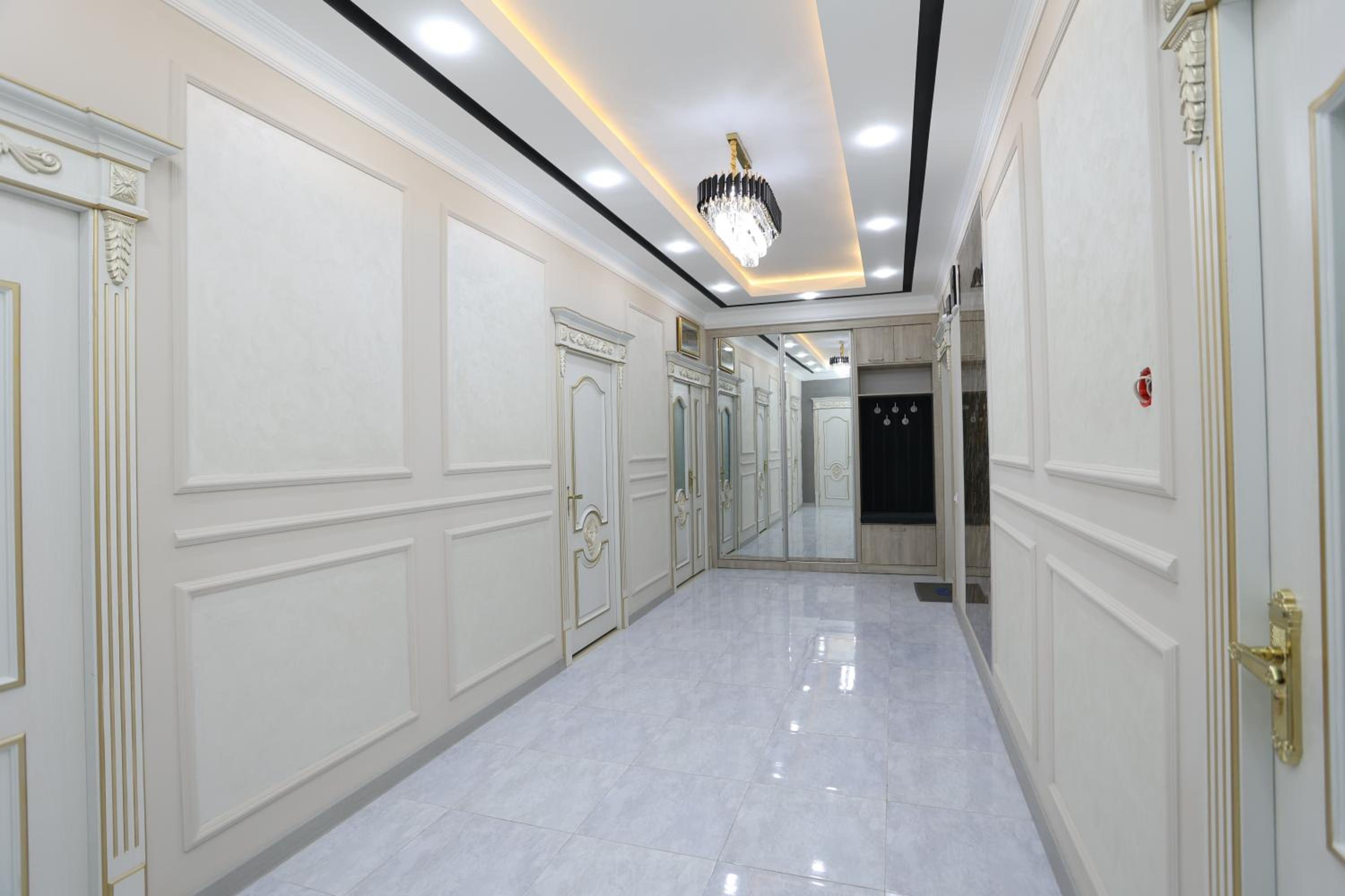 CHlNOR APARTAMENT