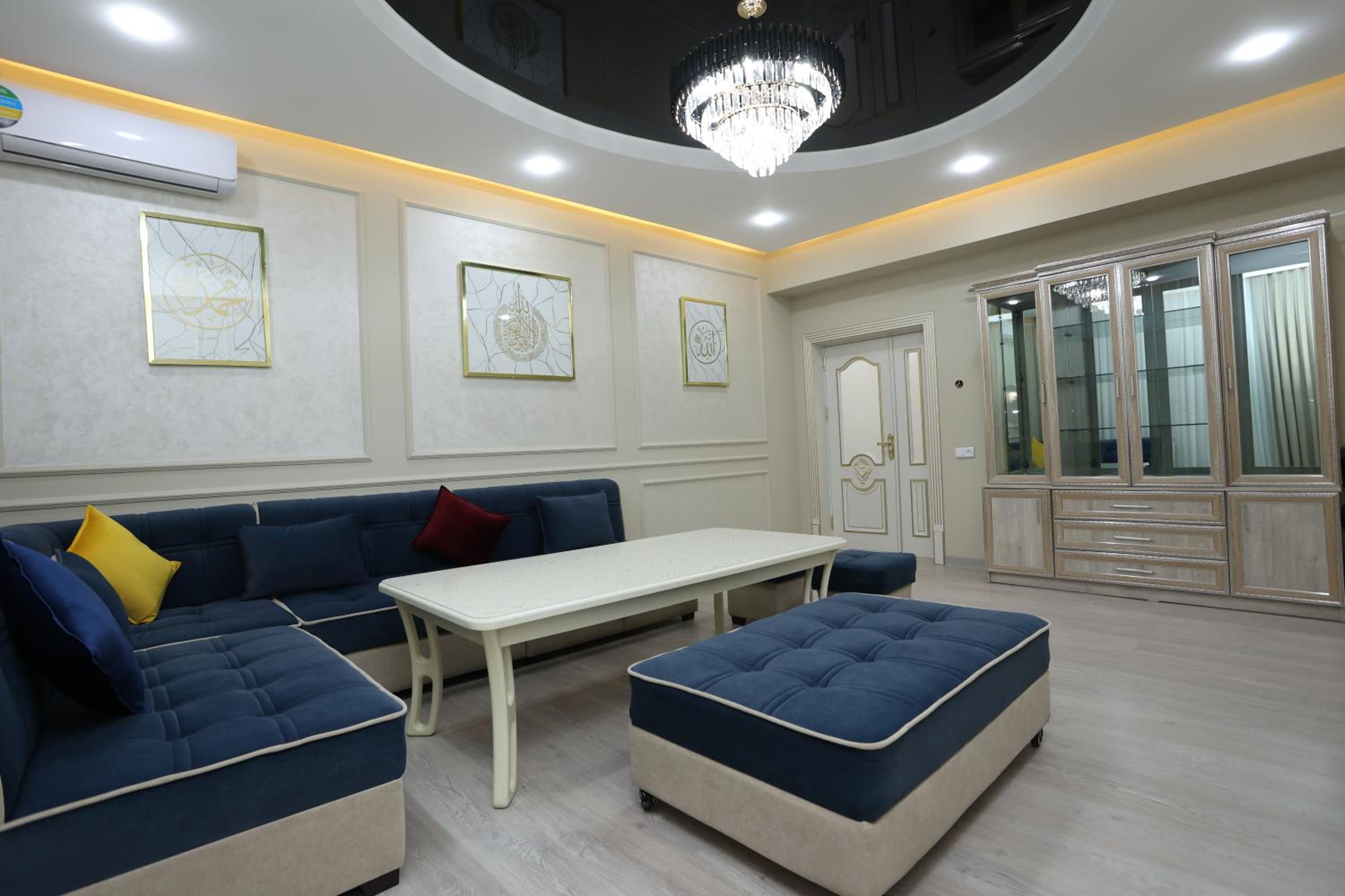 CHlNOR APARTAMENT