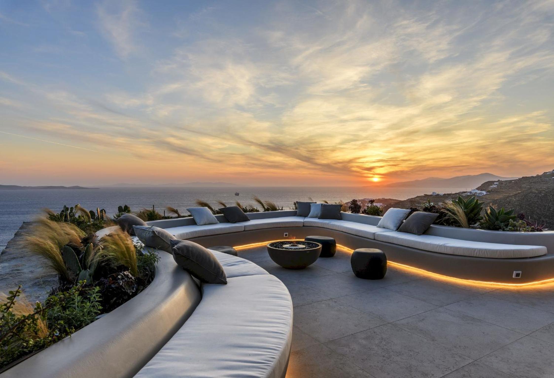 Silver Breeze Villa view 3
