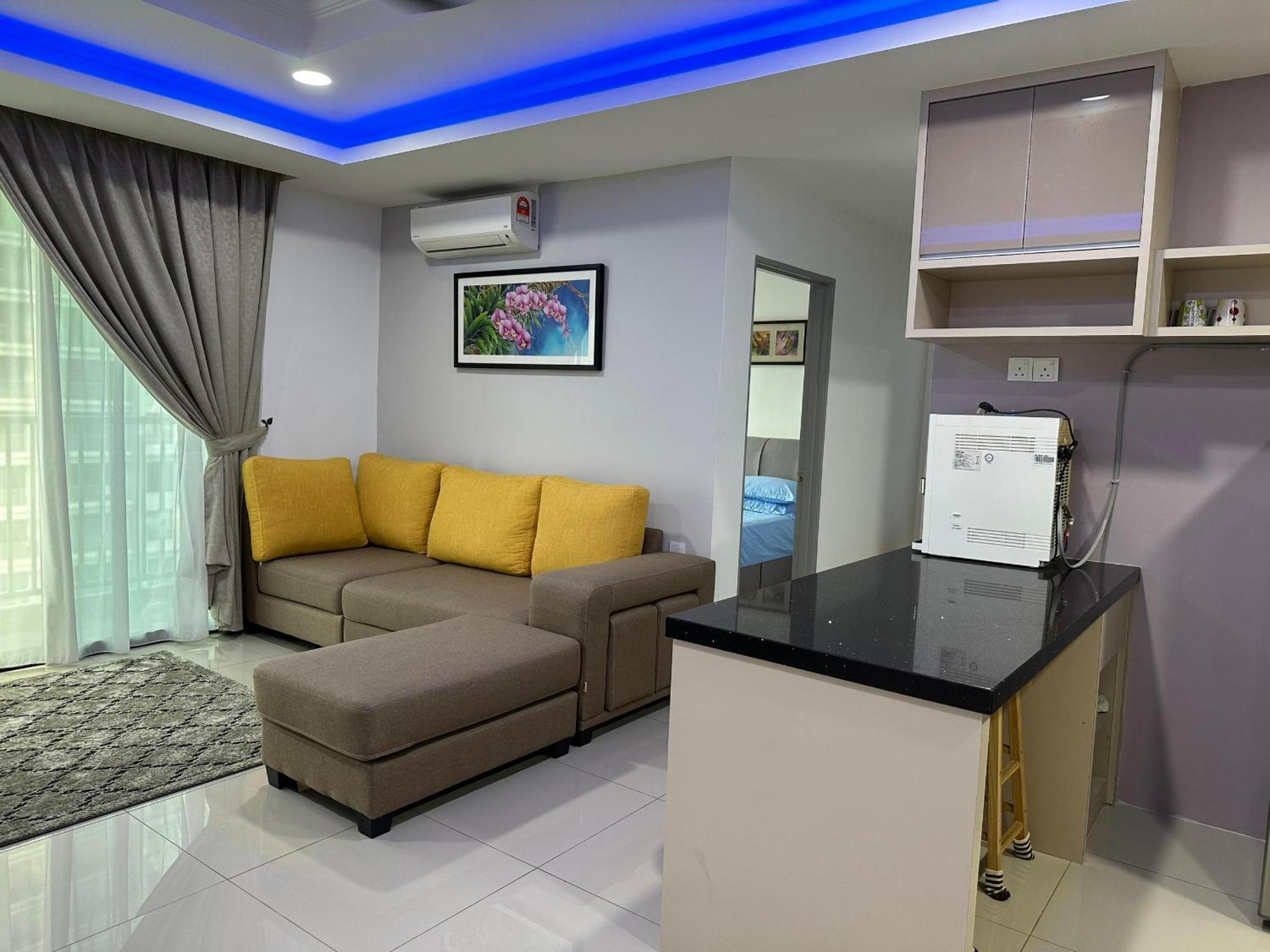 Eijaz Homestay @ Casa Kayangan photo 1
