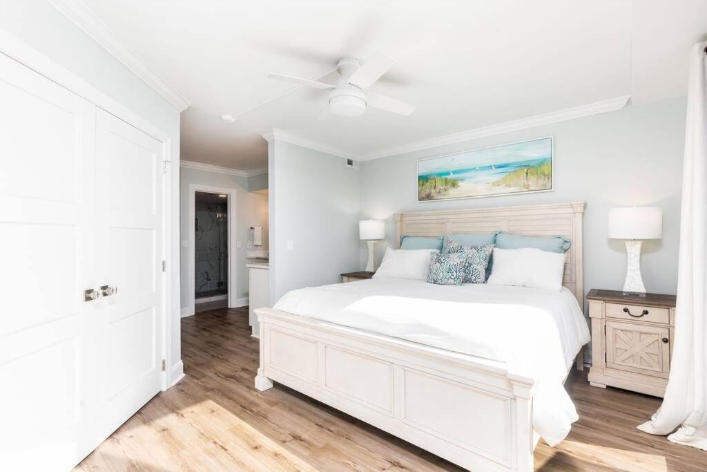 Shipwatch 418 - Luxury Oceanfront Penthouse in Isle of Palms view 5