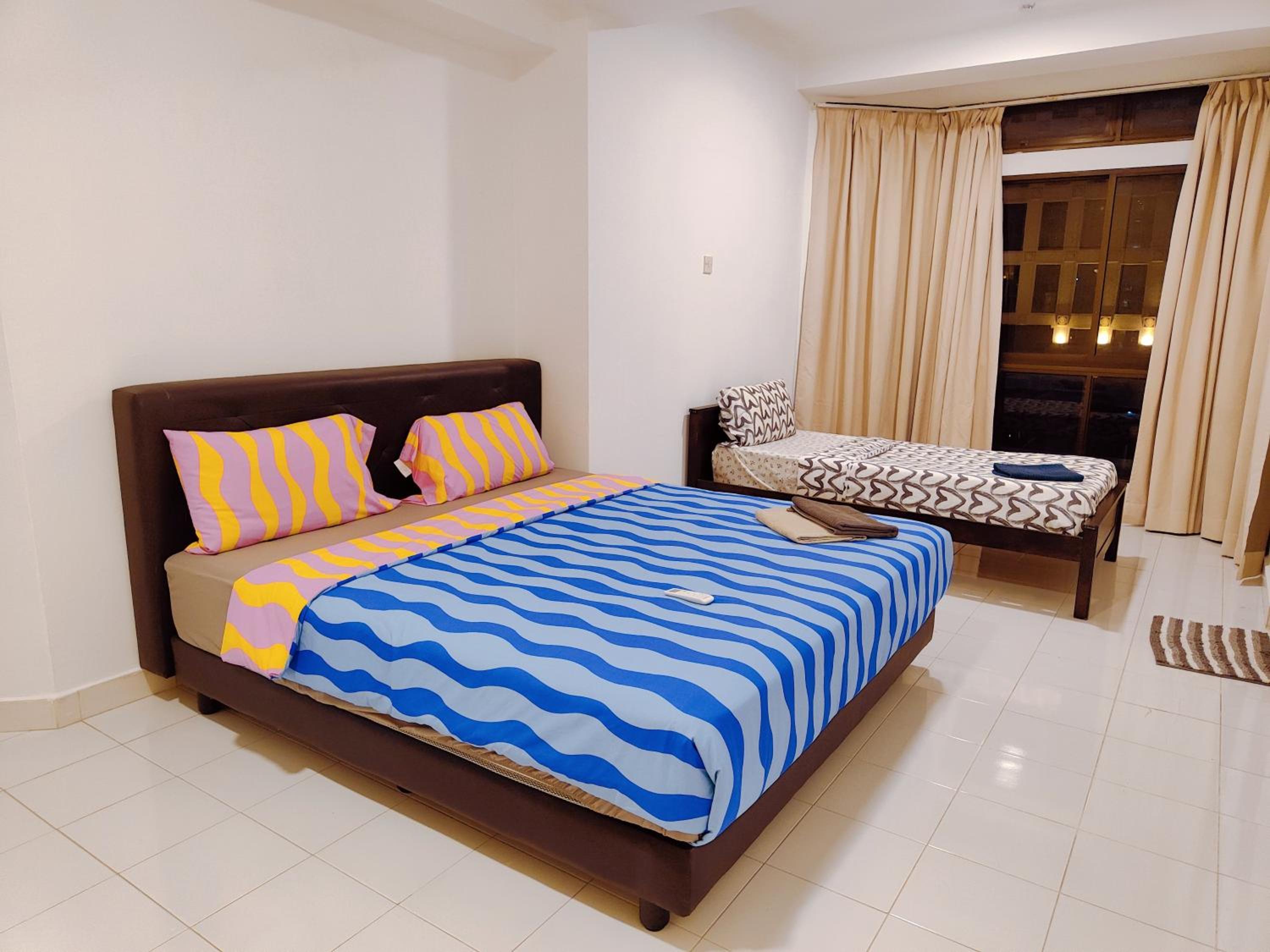 10-12Pax Fahrenheit 88 Pavillion Bukit Bintang TRX AJHOME