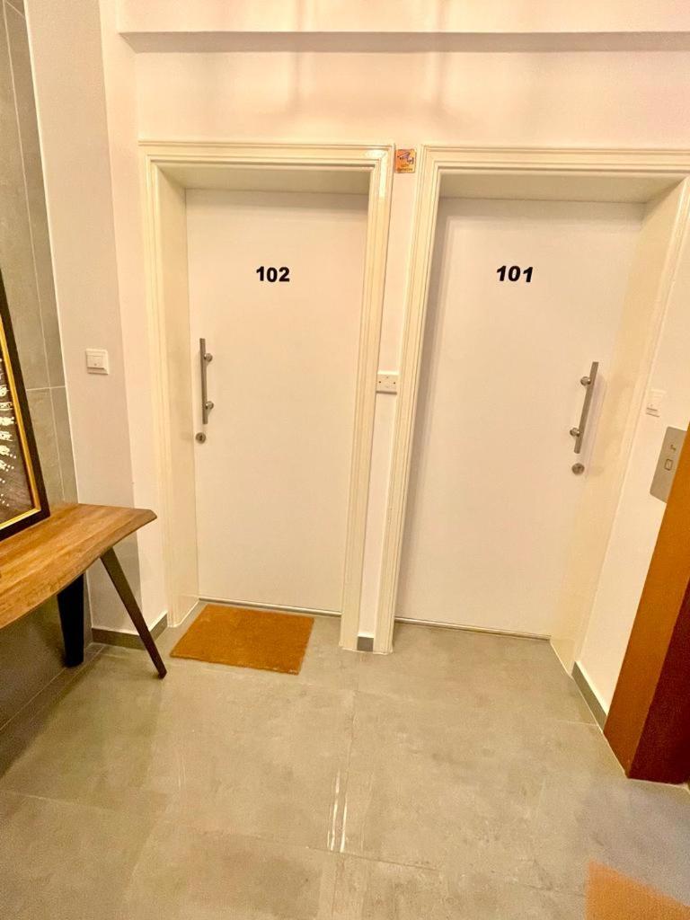 Stavri De'Lux Apartment