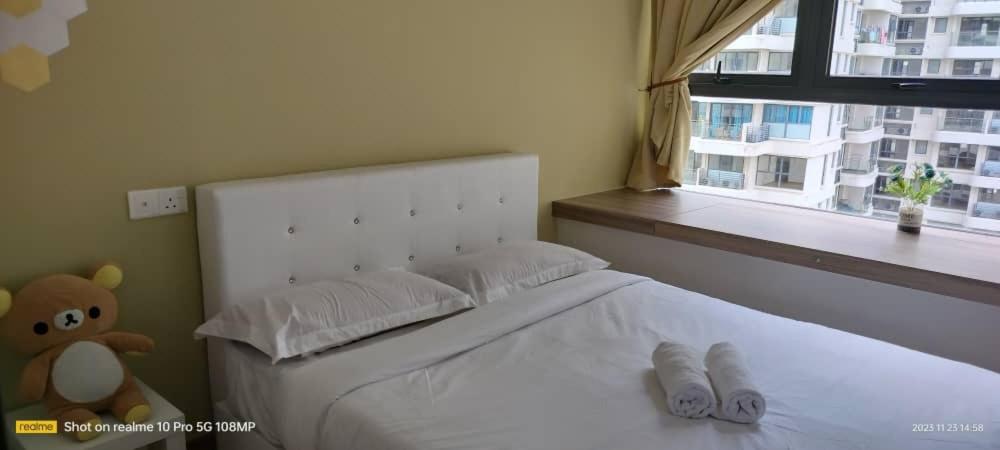 Sea View Country Garden Danga bay 3BR By Natol