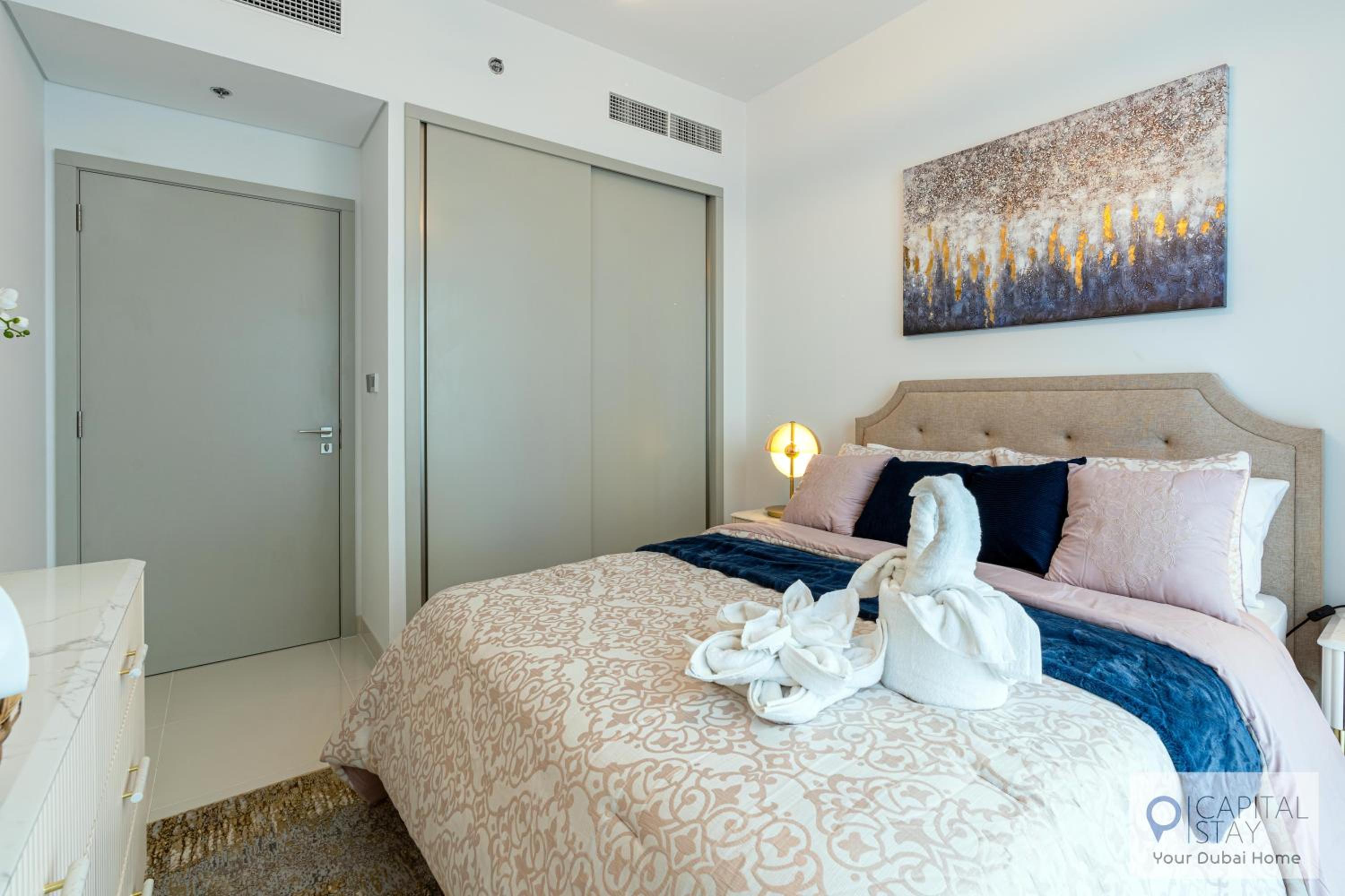 Capital Stay - 4 Bed Apt in Beachfront Palm Jumeriah