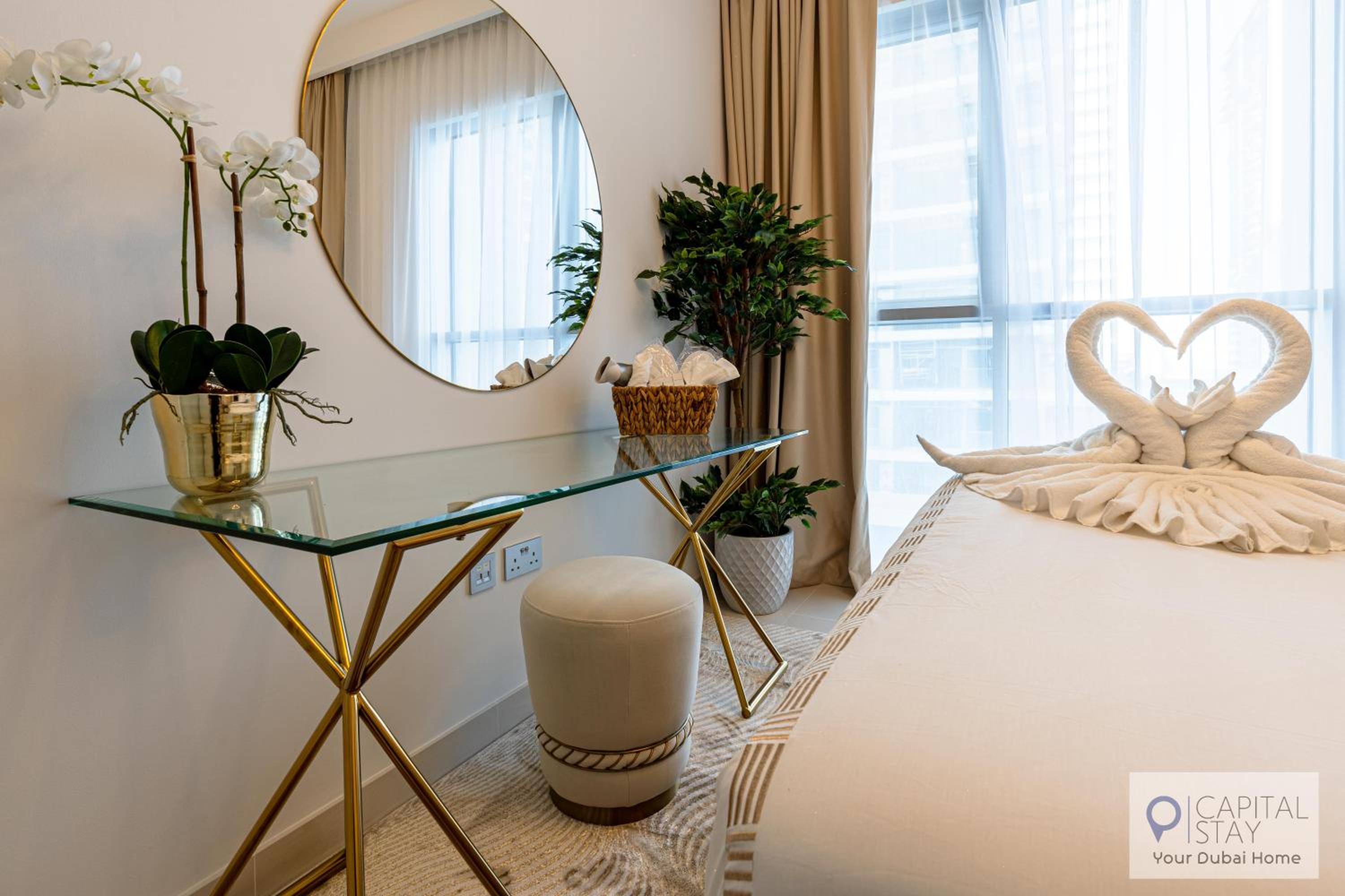 Capital Stay - 4 Bed Apt in Beachfront Palm Jumeriah
