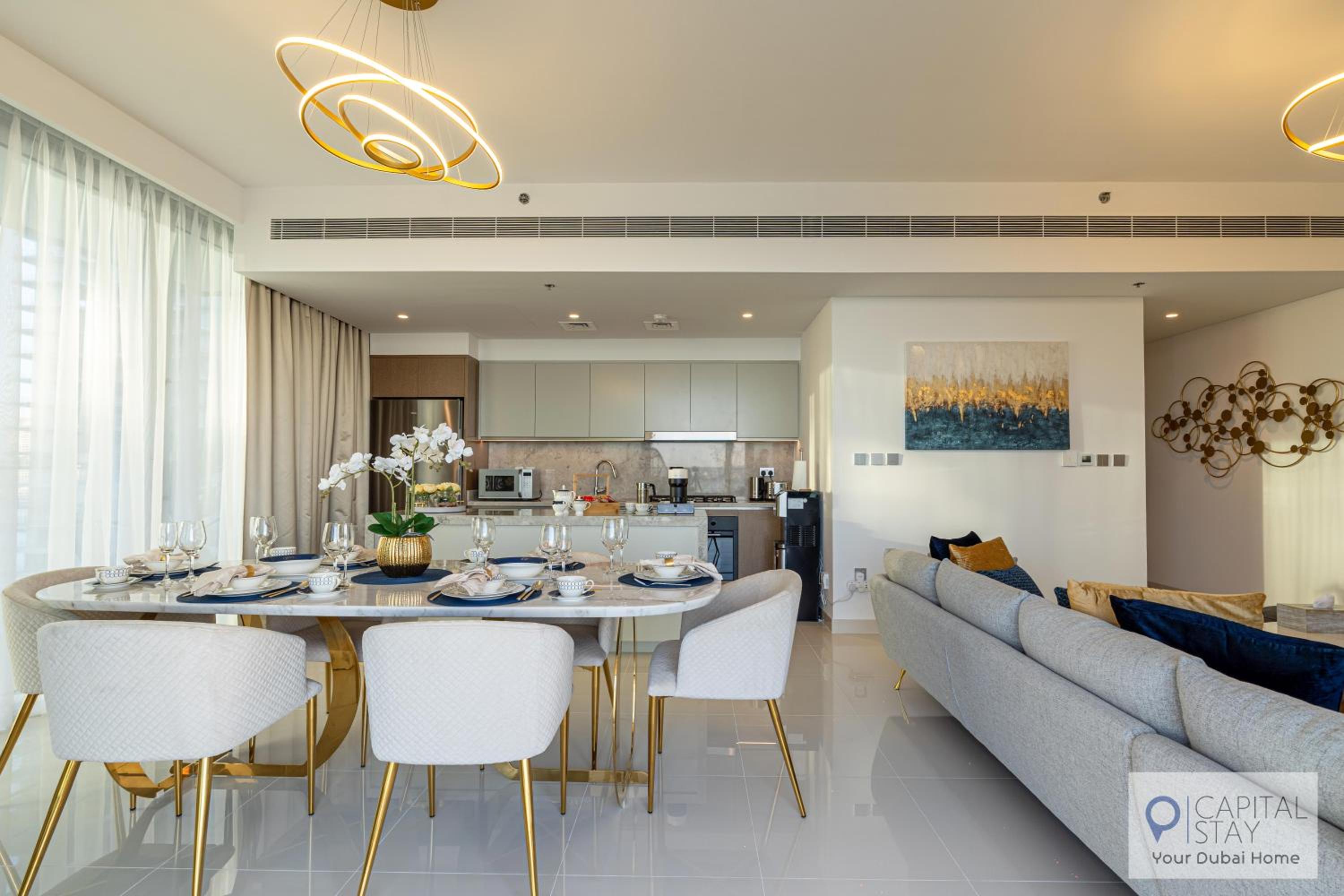 Capital Stay - 4 Bed Apt in Beachfront Palm Jumeriah