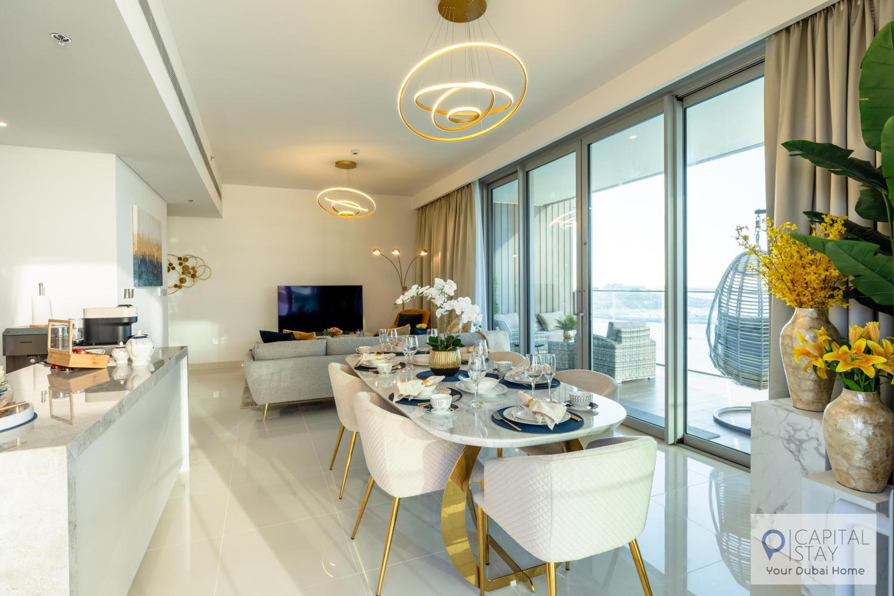Capital Stay - 4 Bed Apt in Beachfront Palm Jumeriah