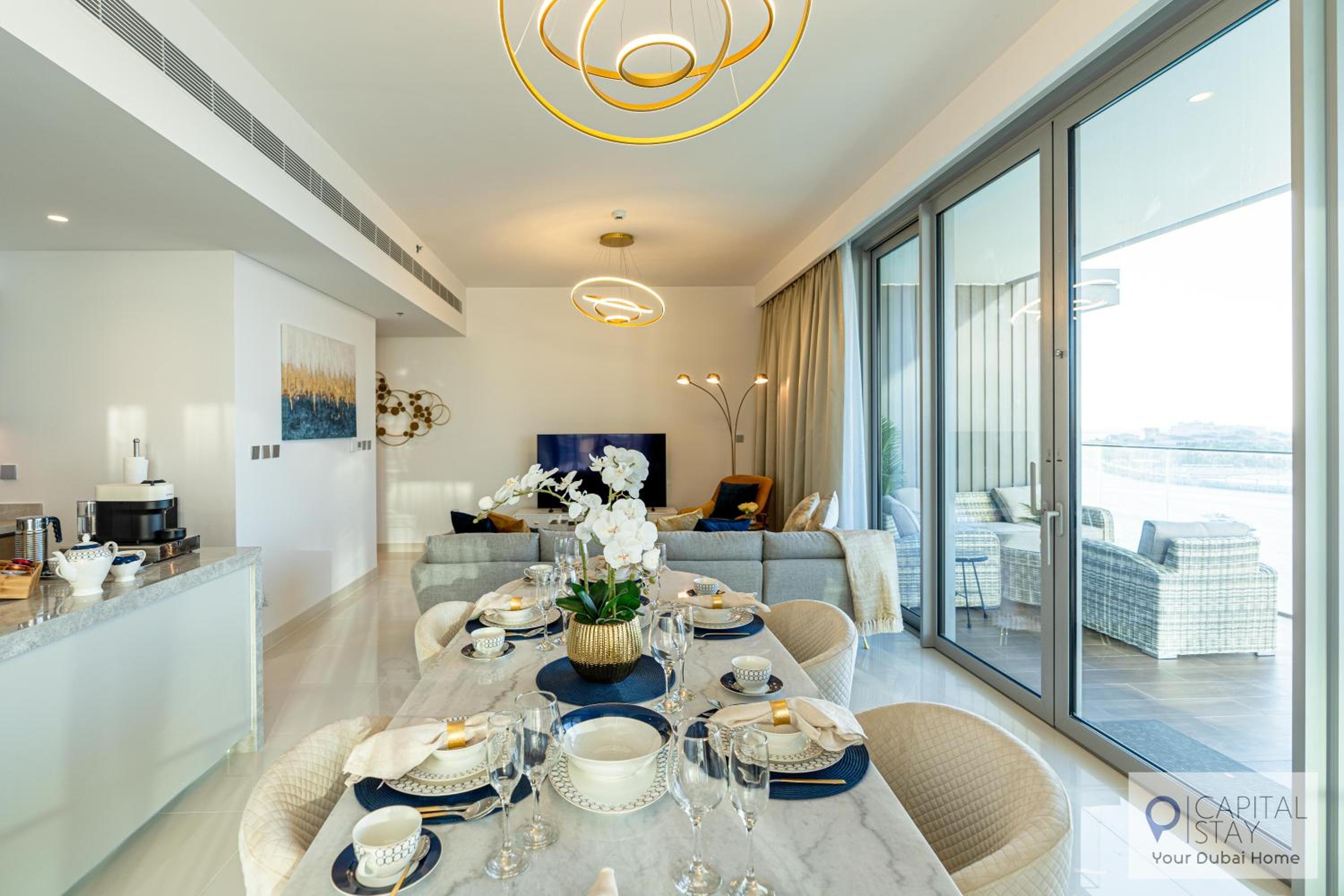 Capital Stay - 4 Bed Apt in Beachfront Palm Jumeriah