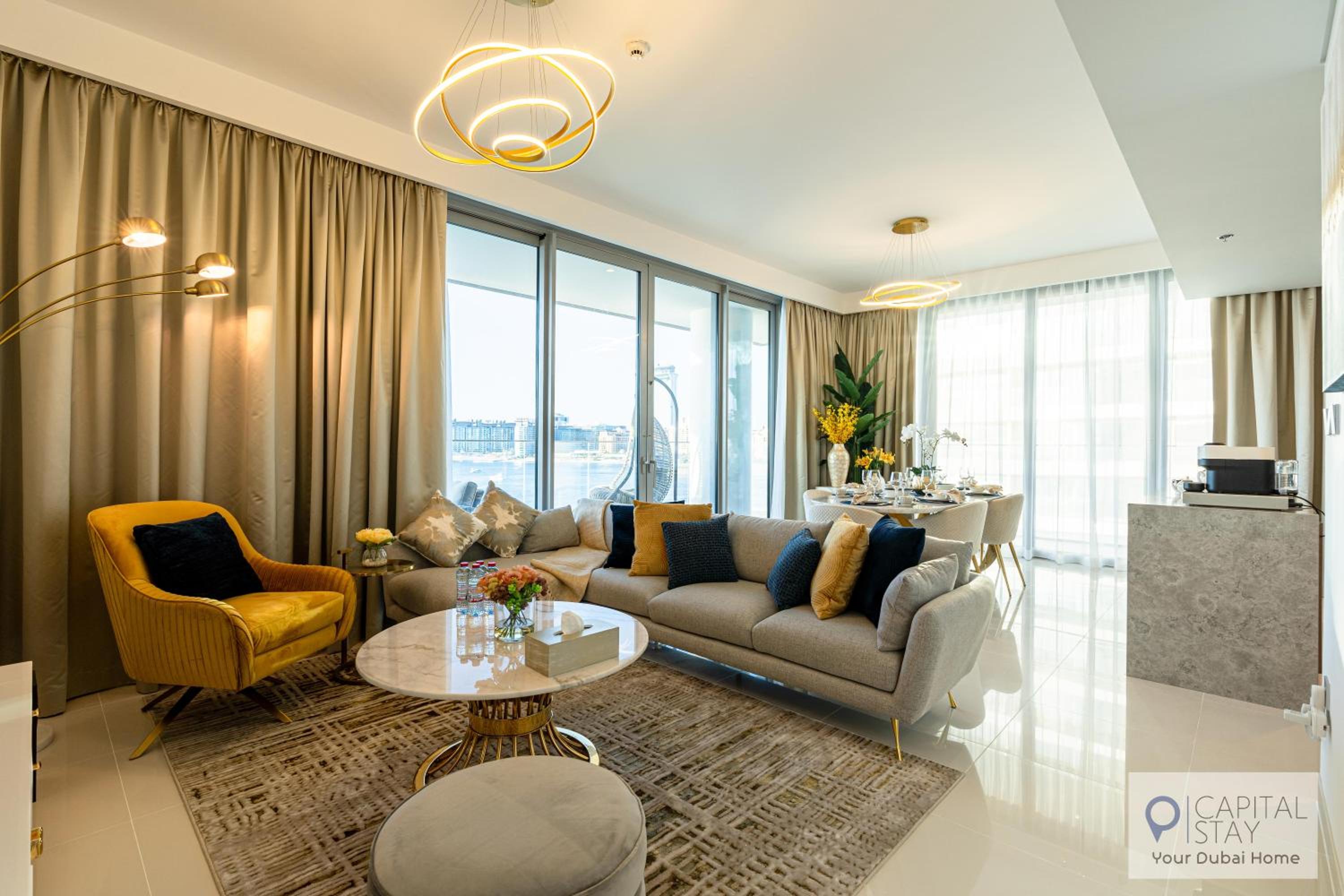 Capital Stay - 4 Bed Apt in Beachfront Palm Jumeriah